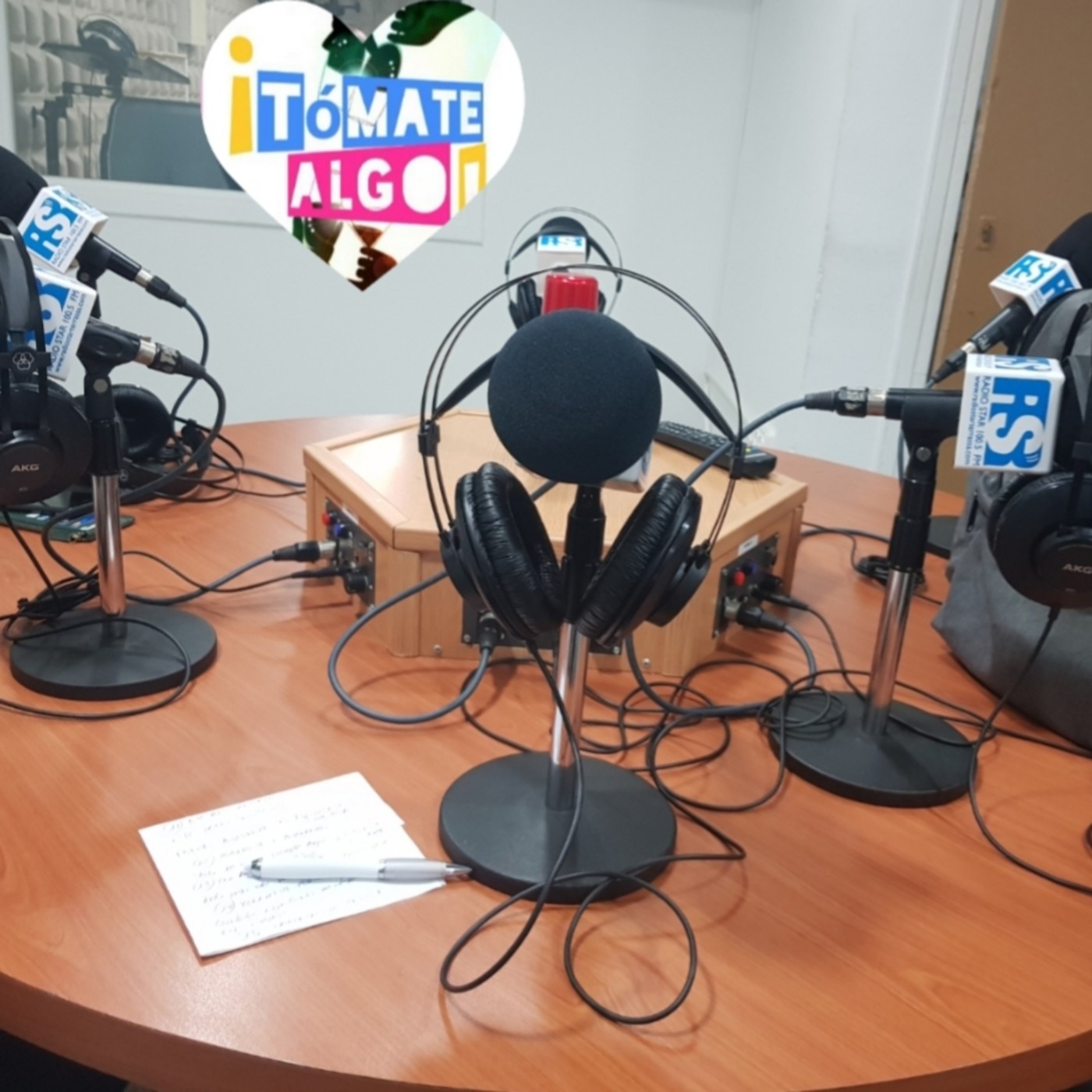 TÓMATE ALGO