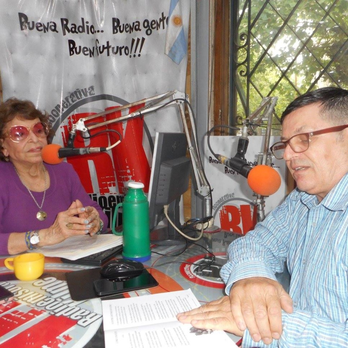 Reportajes en radio