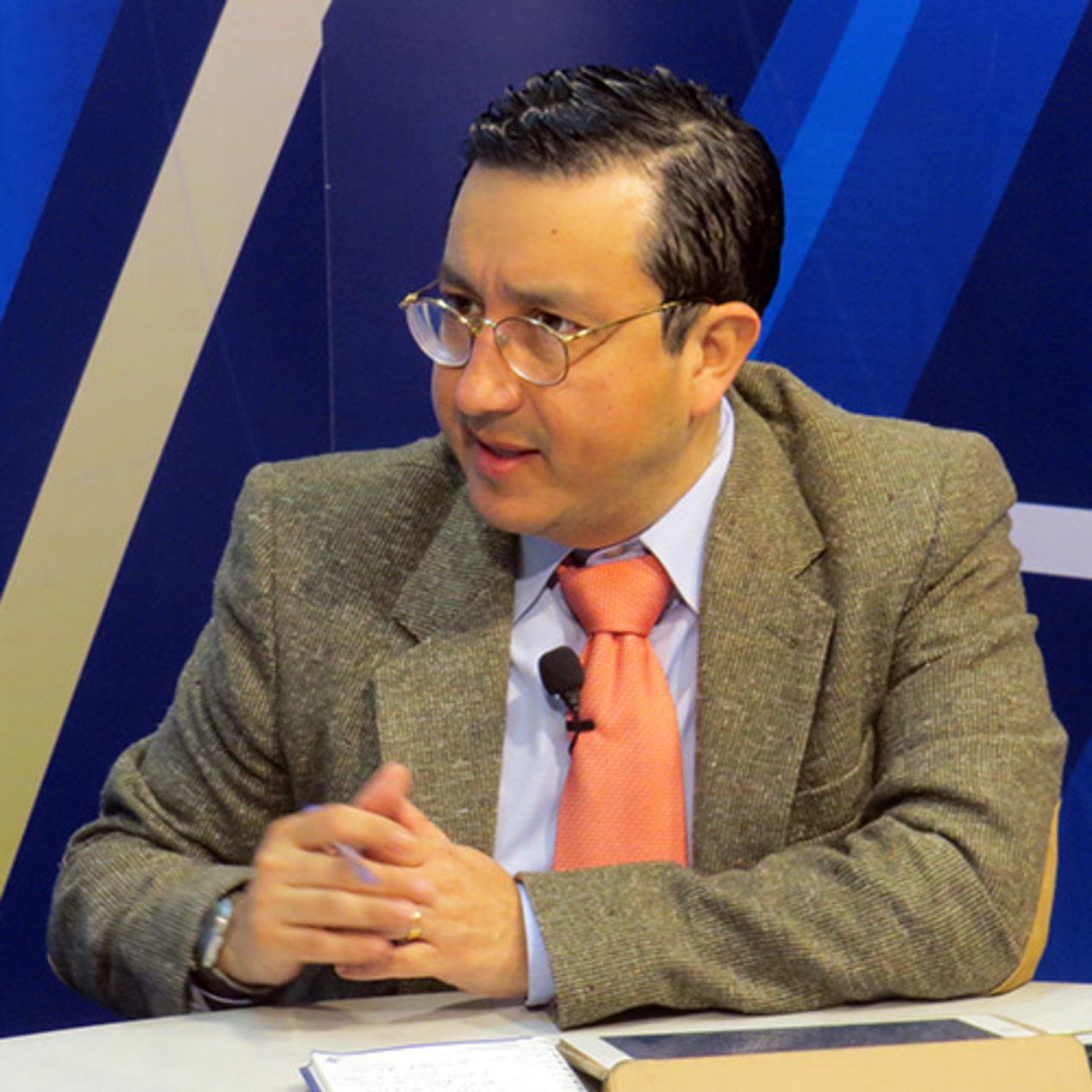 Glatzer Tuesta – Editorial 13 de octubre del 2020 episode artwork