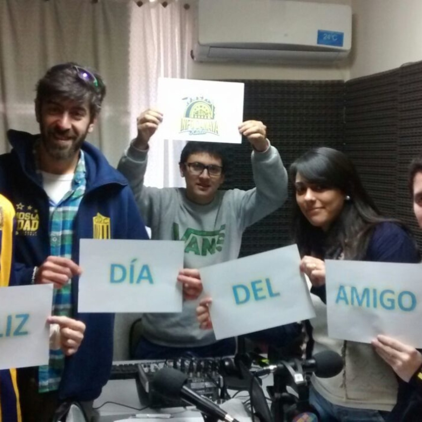 InfoCanayaRadio
