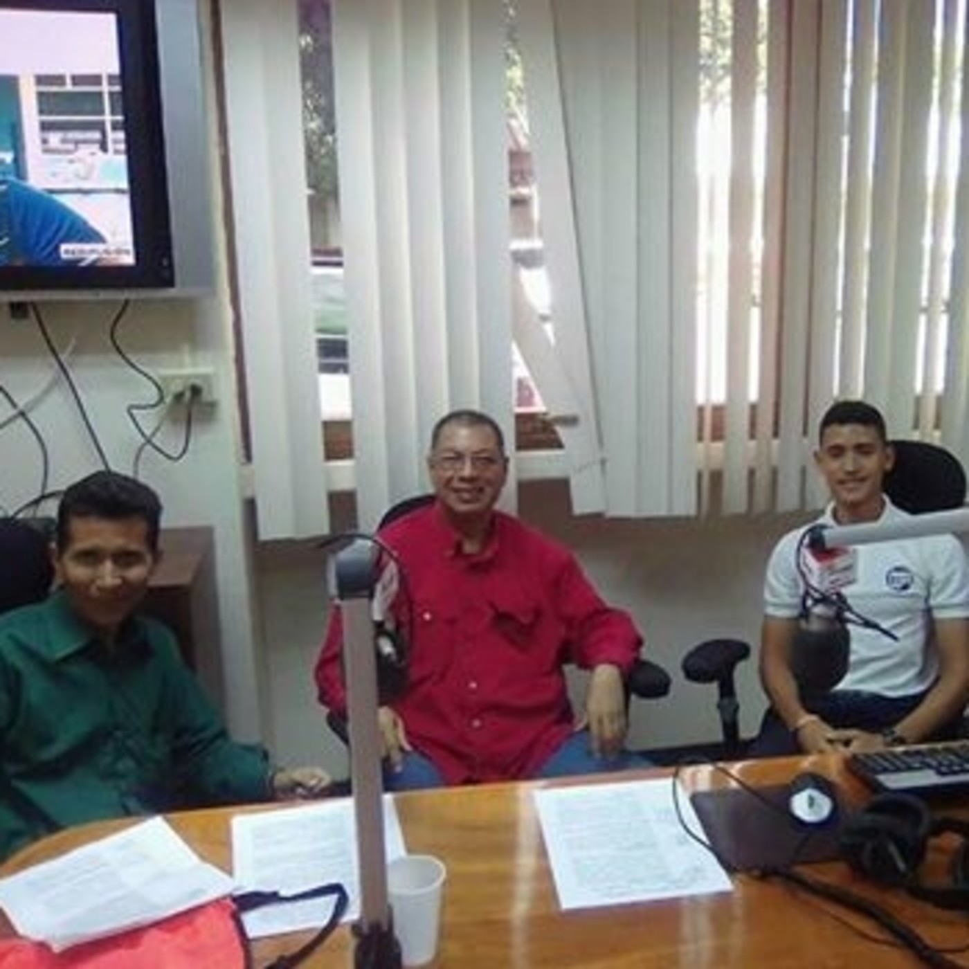 Juventud Productiva 106.3FM