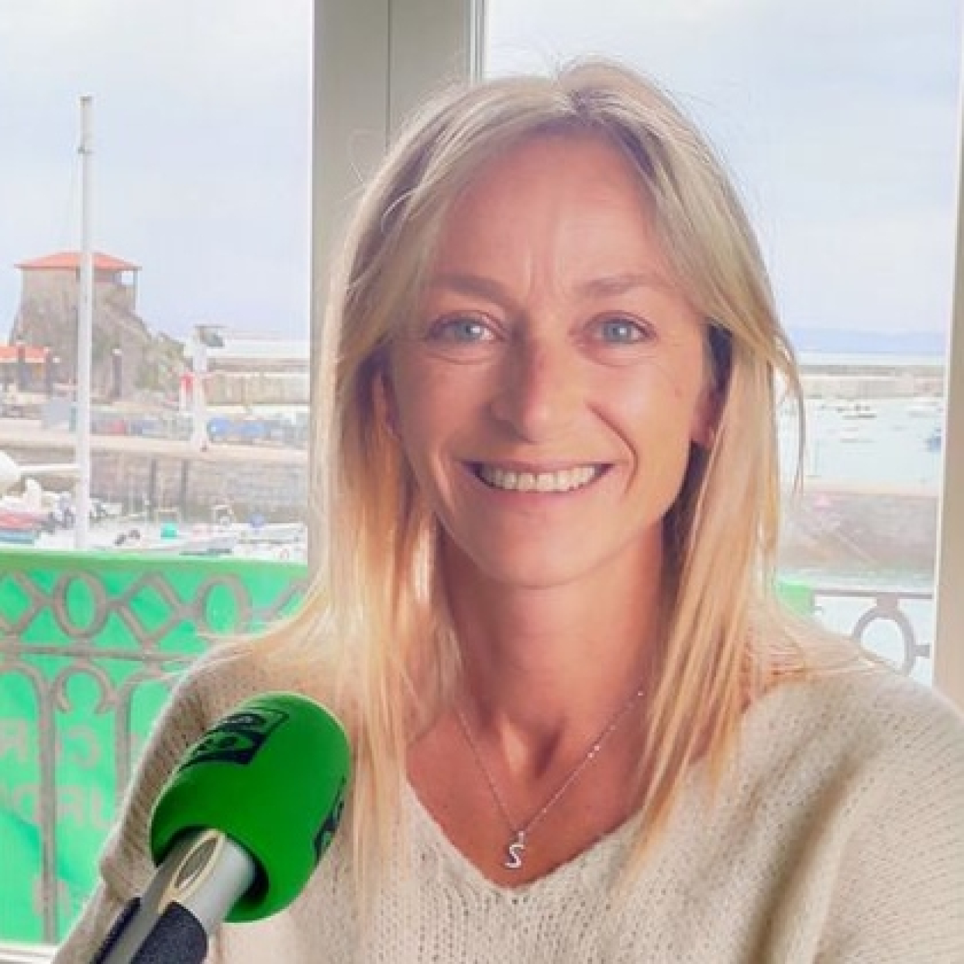 CASTRO URDIALES MÁS DE UNO