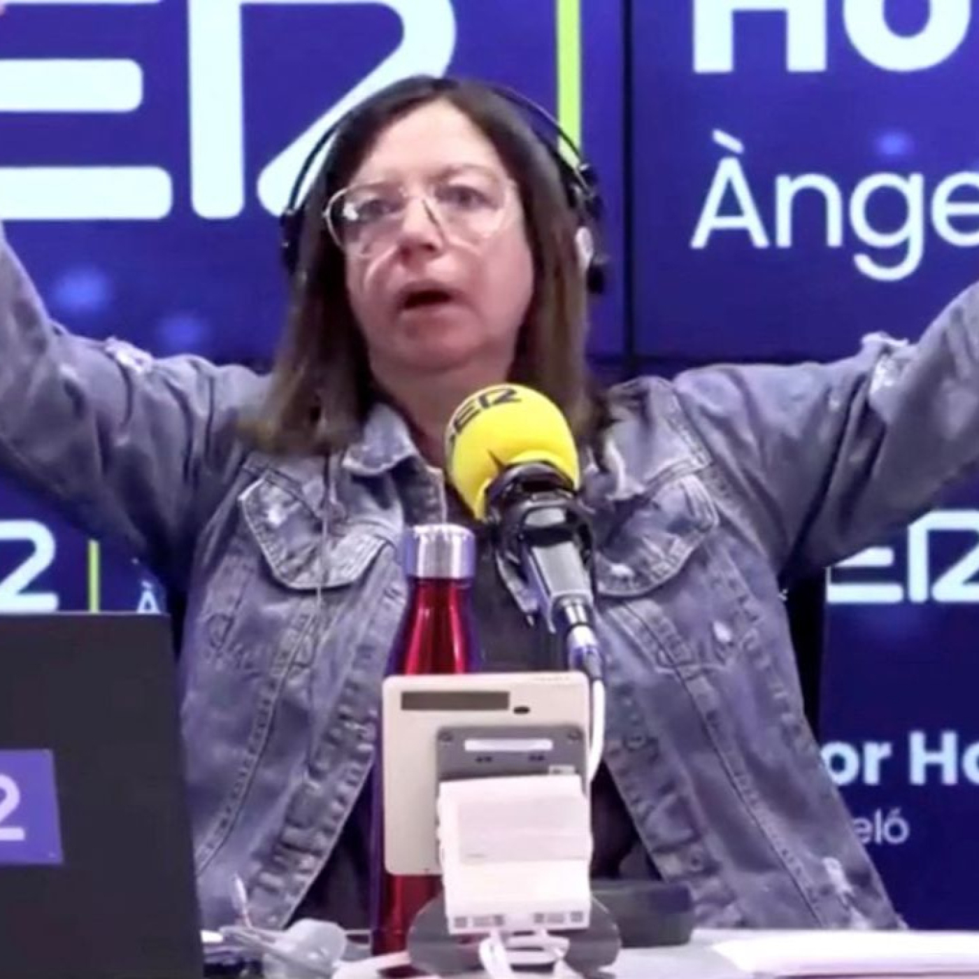 EL DESGARRAMANTAS