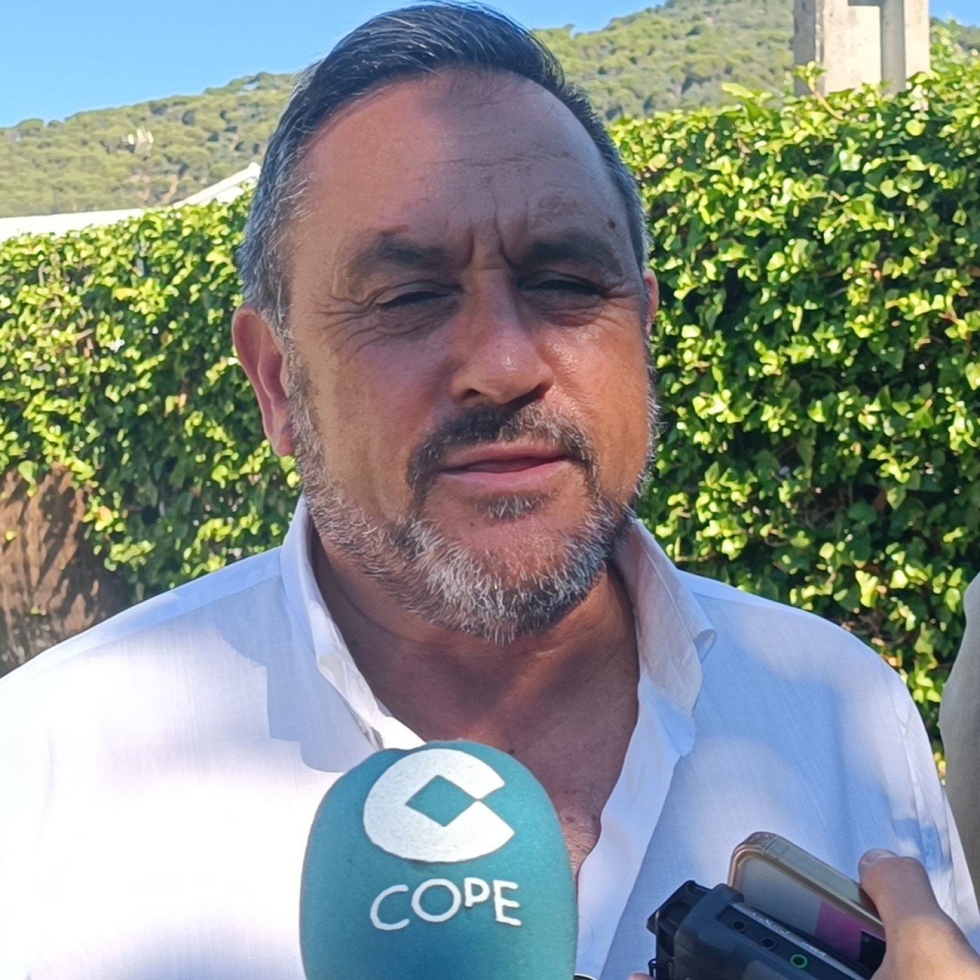 Cenicientos acoge una reunión de alcaldes con el Delegado del Gobierno Francisco Martín. Entrevista con Jerónimo López. episode artwork