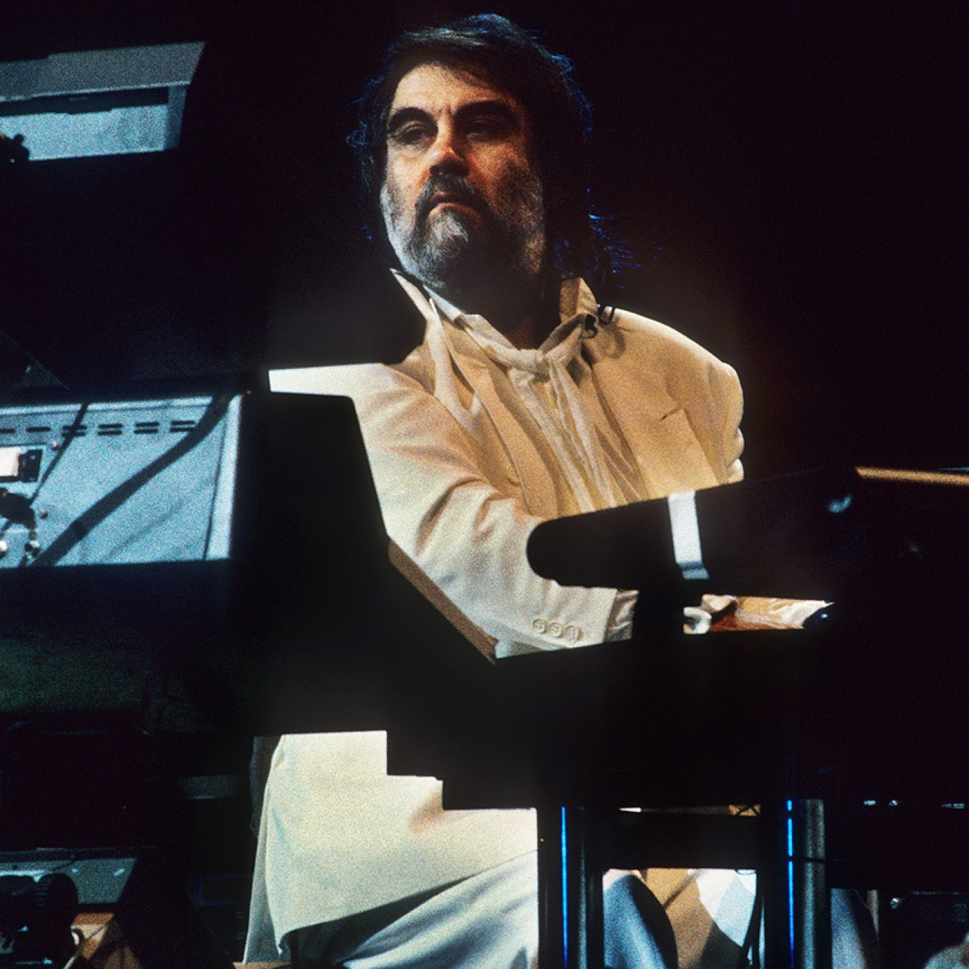 144 - Vangelis (1943-2022) - Gracias por tu musica. episode artwork