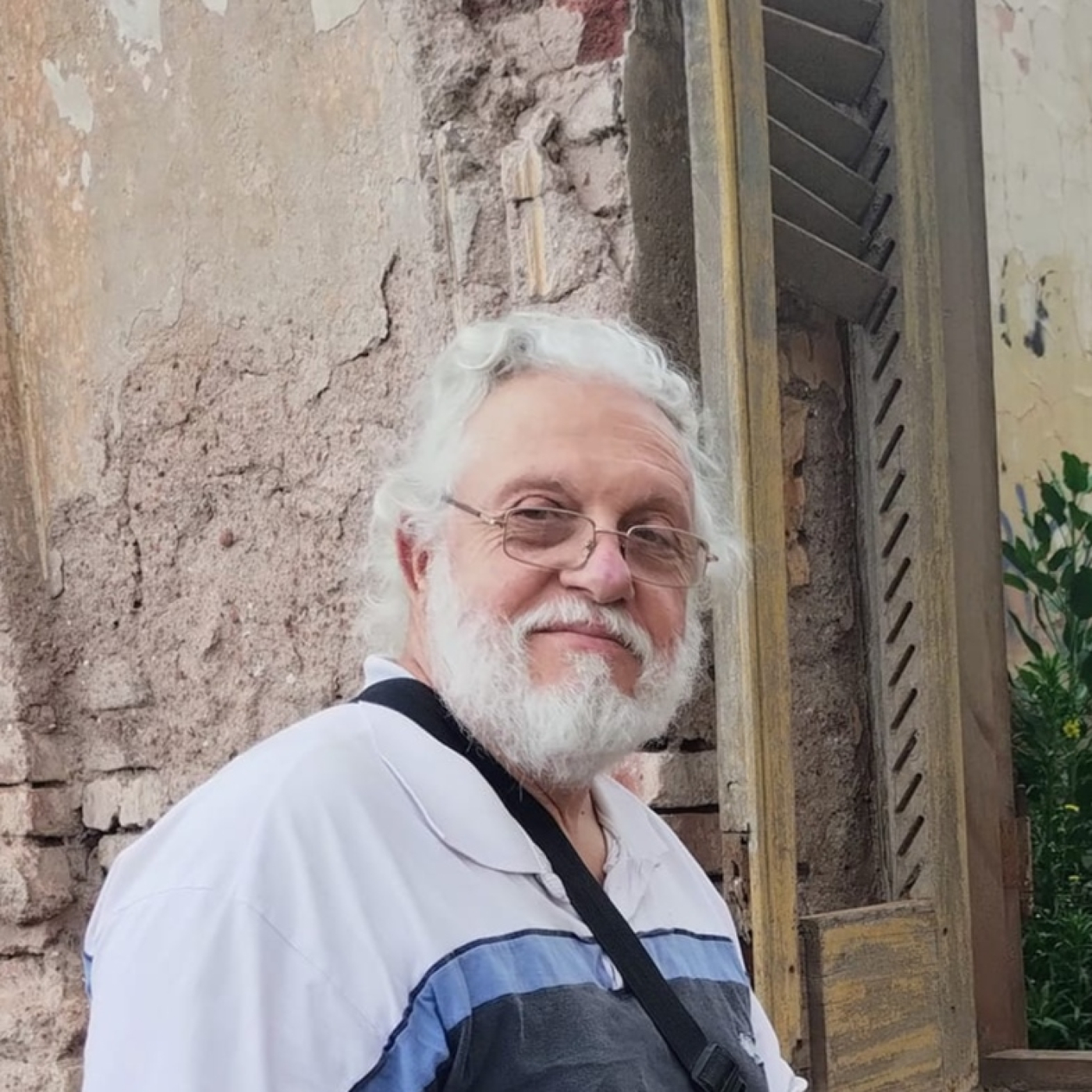 COLUMNA CUANDO LA MENTIRA ES LA VERDAD CACHO KACHO EL CLUB DE LA PLUMA 3-3-2024