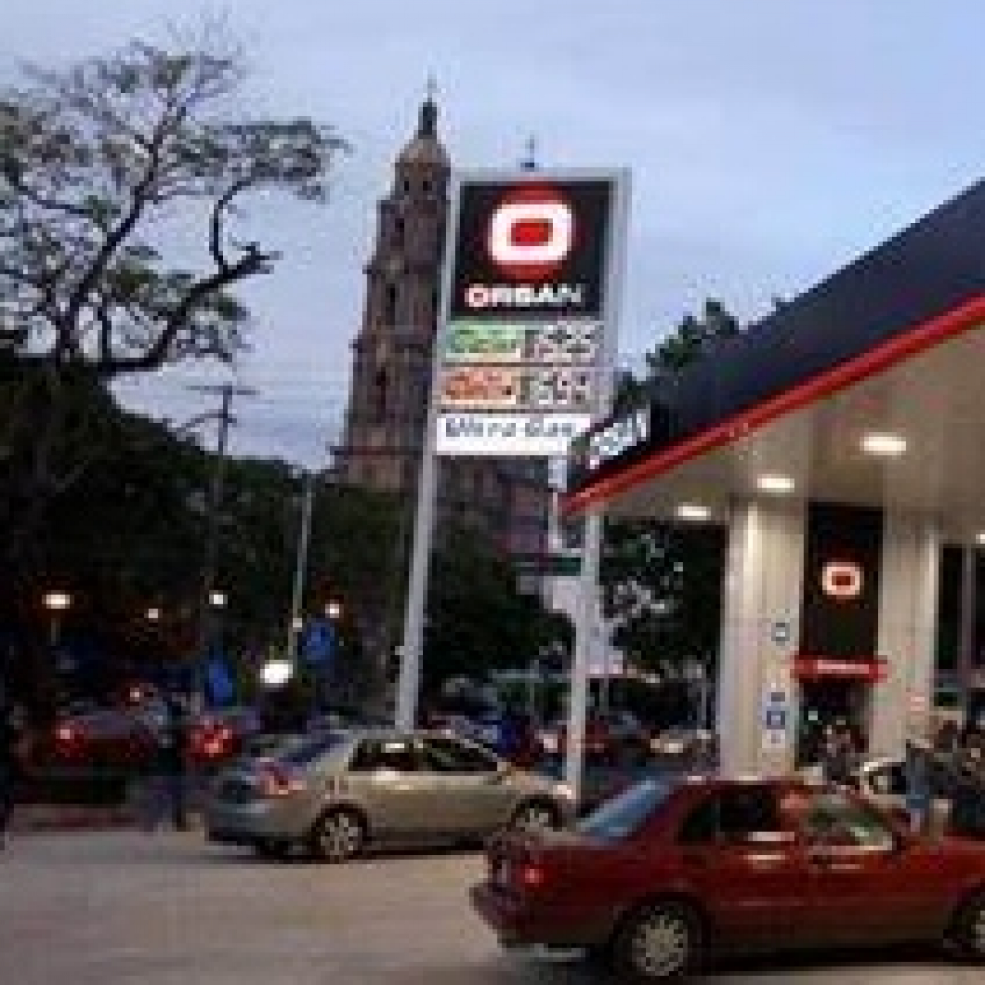 EL MOÑAS Y LA GASOLINERA episode artwork