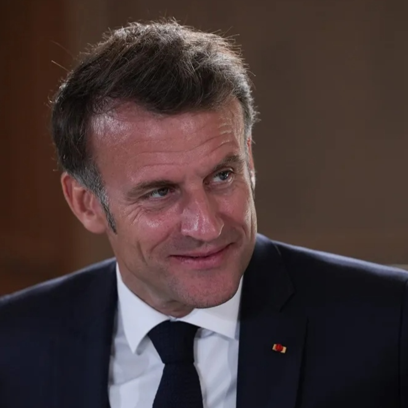 Los inversores siguen pendientes de las crisis políticas en Francia y EEUU | Resumen diario de mercados episode artwork