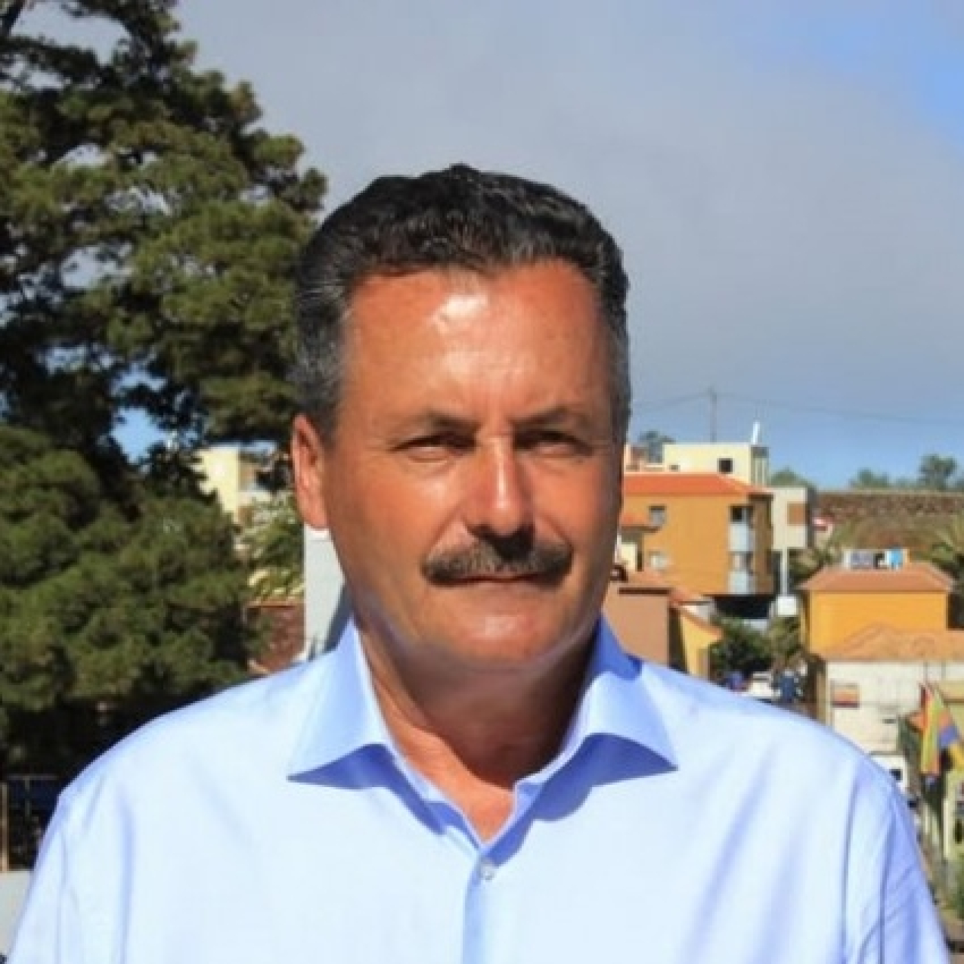 \'El café de las doce\' - Radio Luz