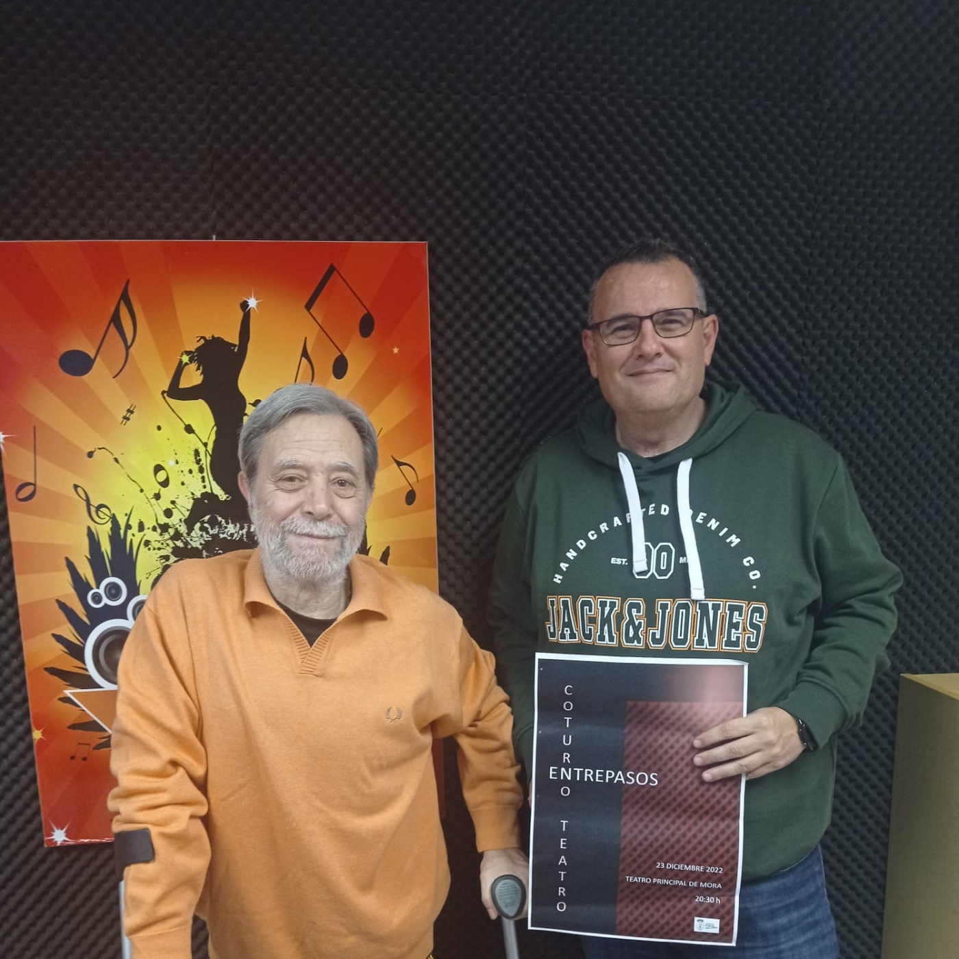 Entrevista a Coturno Teatro que representa este viernes "Entrepasos" episode artwork