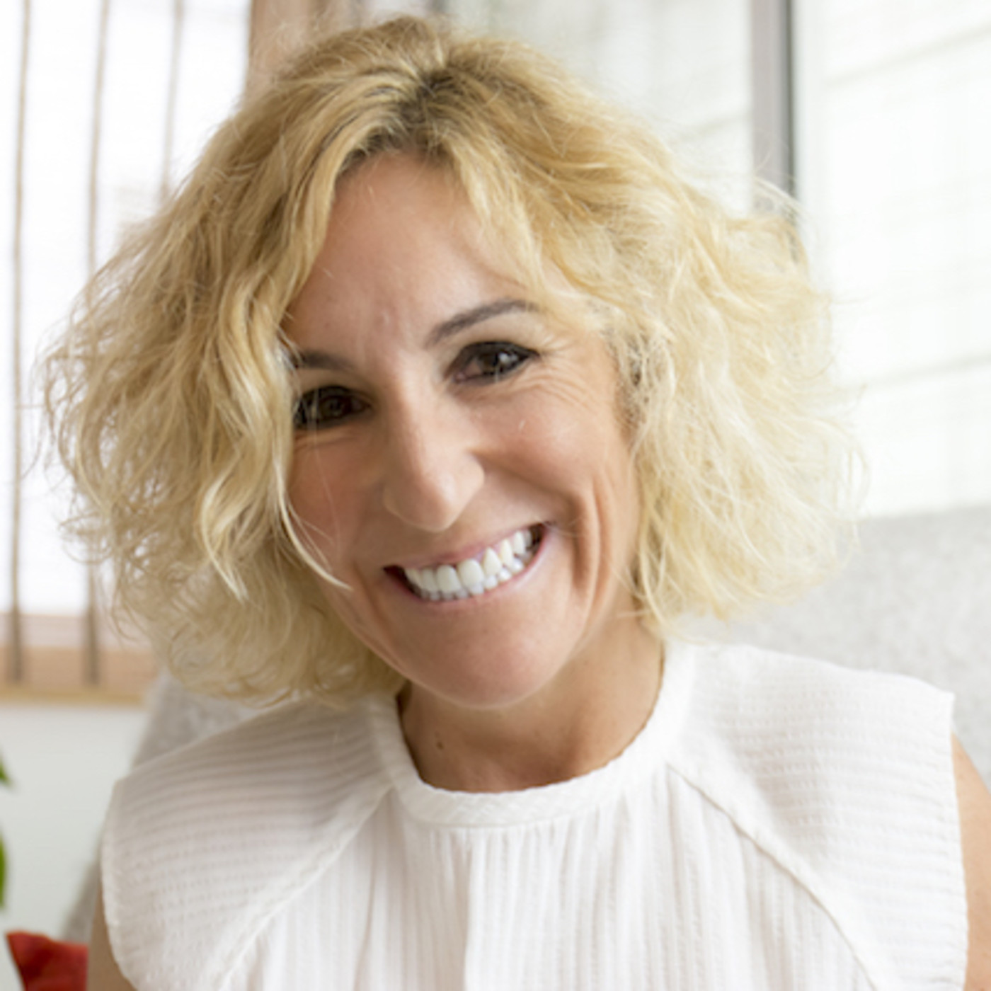 May Morón- Coaching nutricional-emocional-hábitos