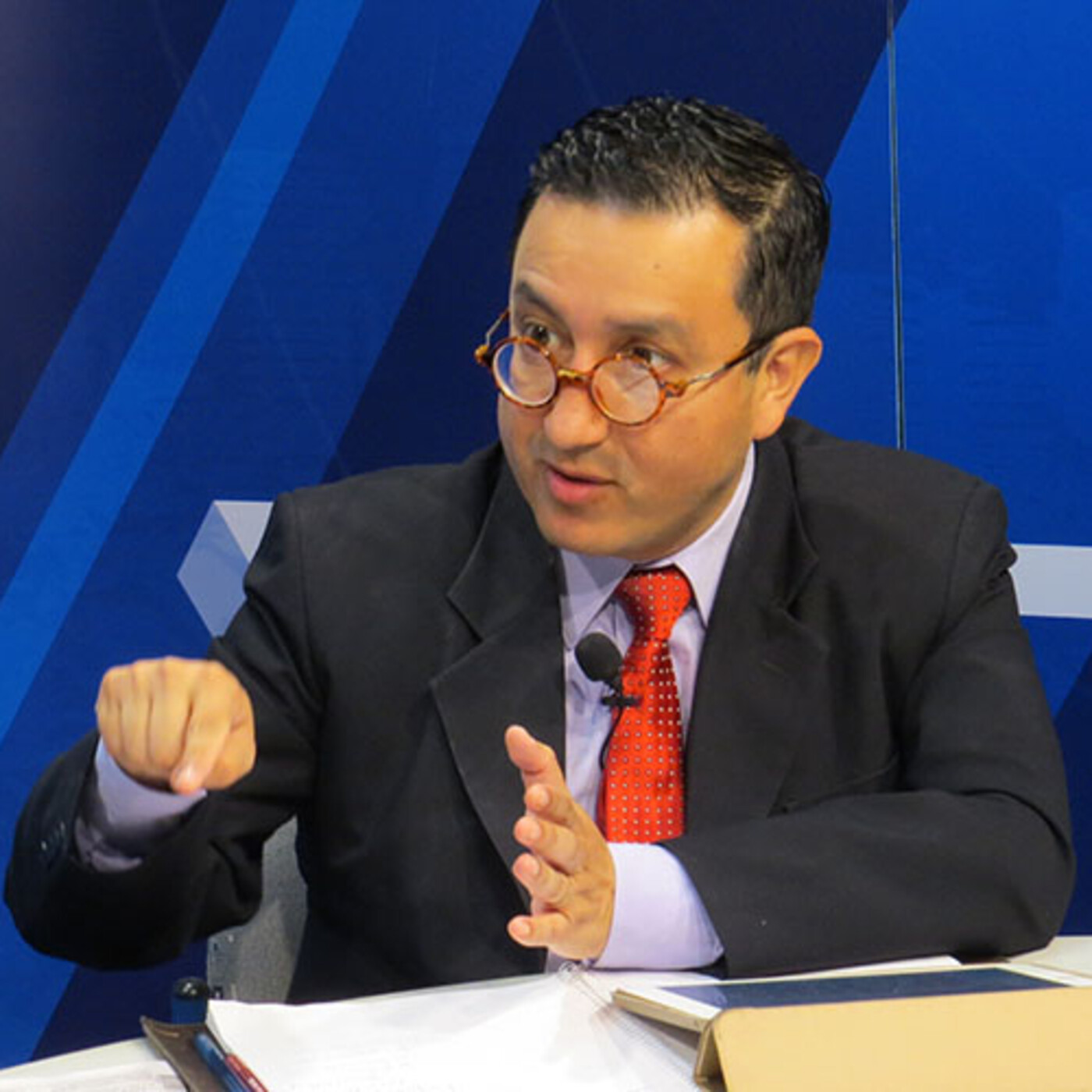 Glatzer Tuesta – Editorial 26 de abril del 2021 episode artwork