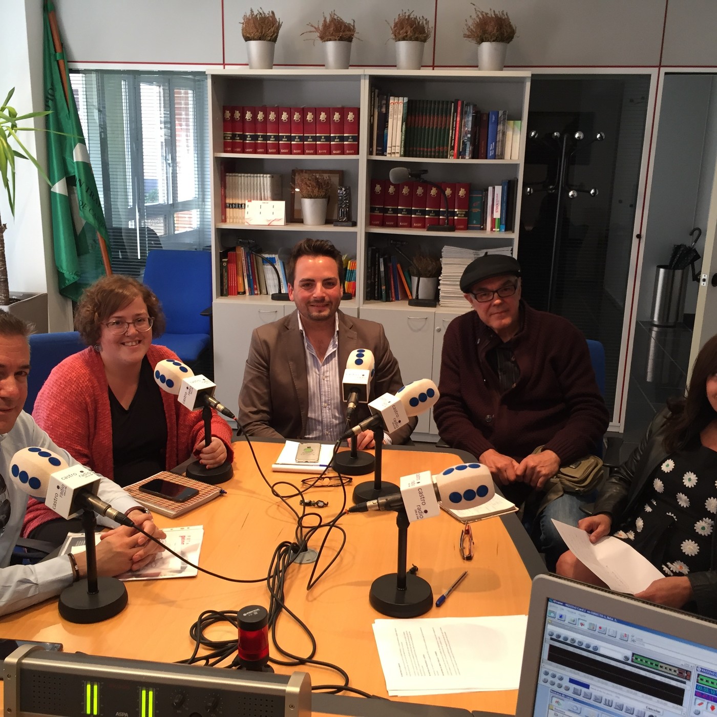 Debate de candidatos castreños al Parlamentario de Cantabria (22.05.19) episode artwork