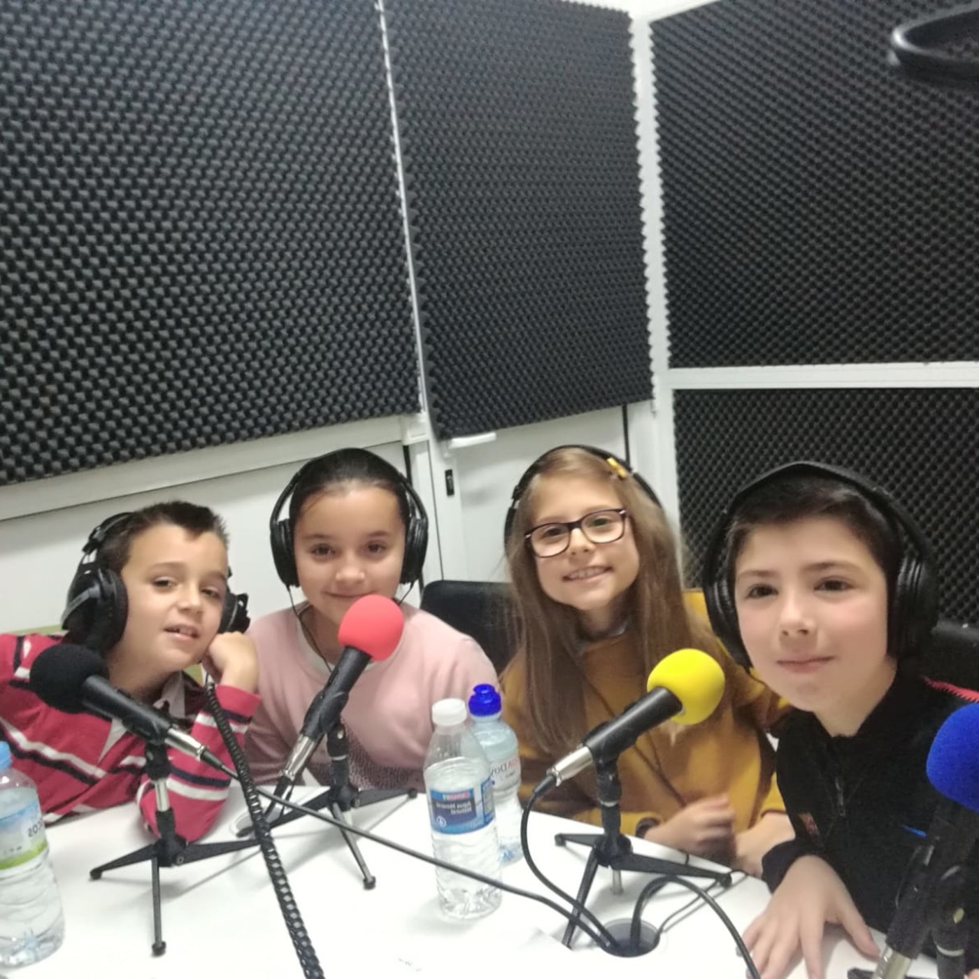 Abriendo las ventanas del cole