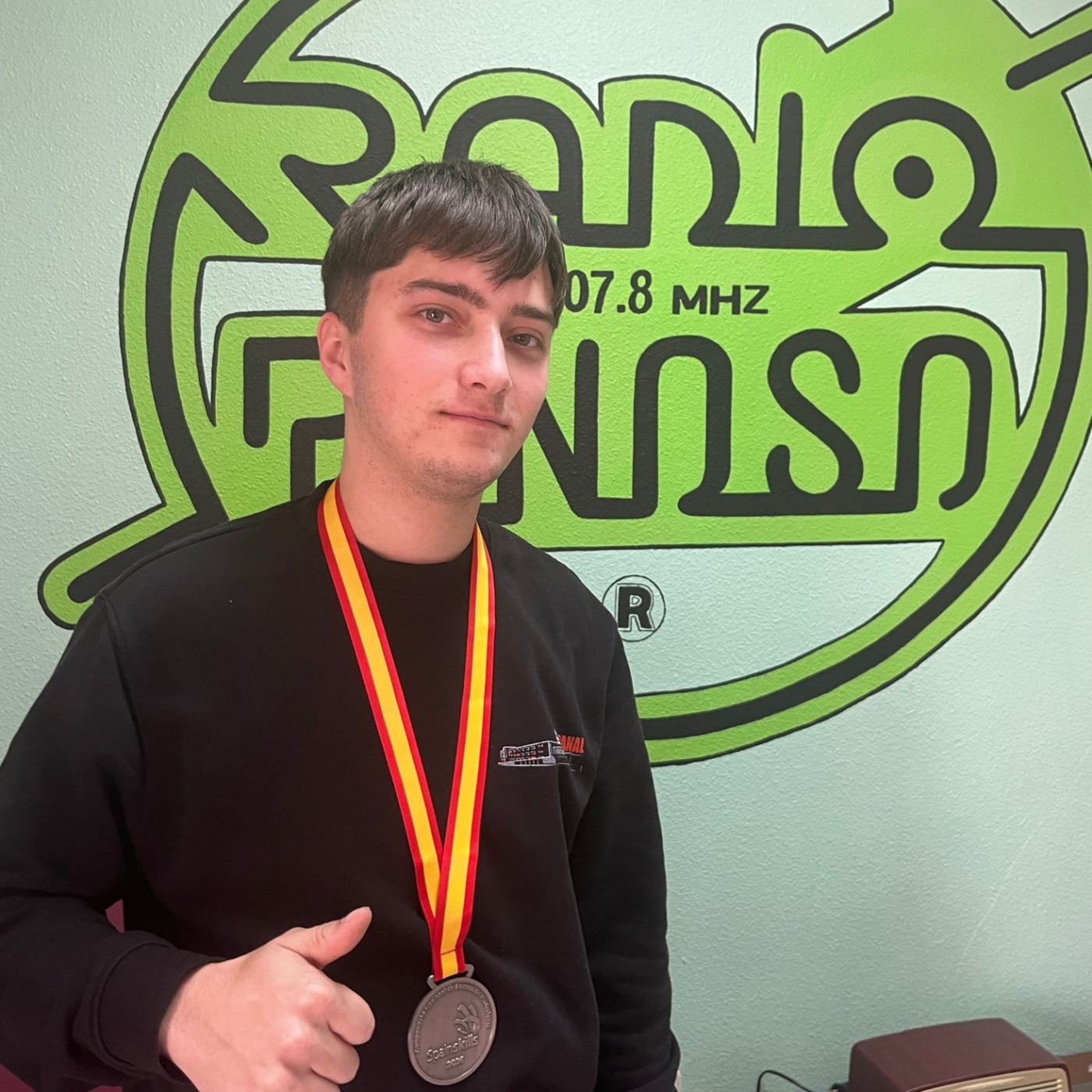 Julen López Albert logra la medalla de plata en Refrigeración en los SpainSkills episode artwork