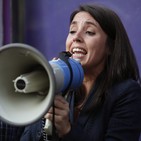 Primer esperpento del gobierno de Sánchez.
