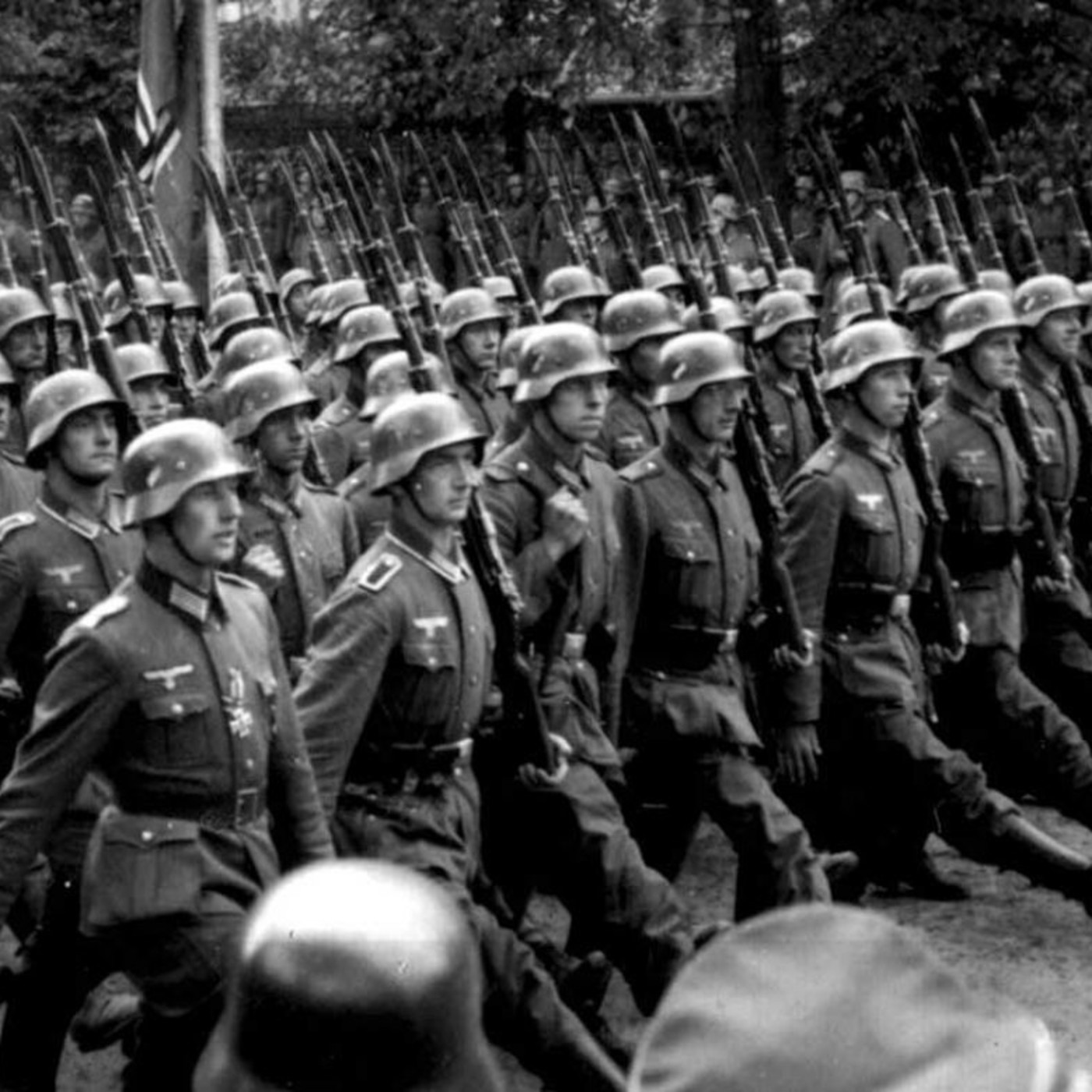 La Indecisión Aliada - 3 #SegundaGuerraMundial #documental #historia #podcast episode artwork