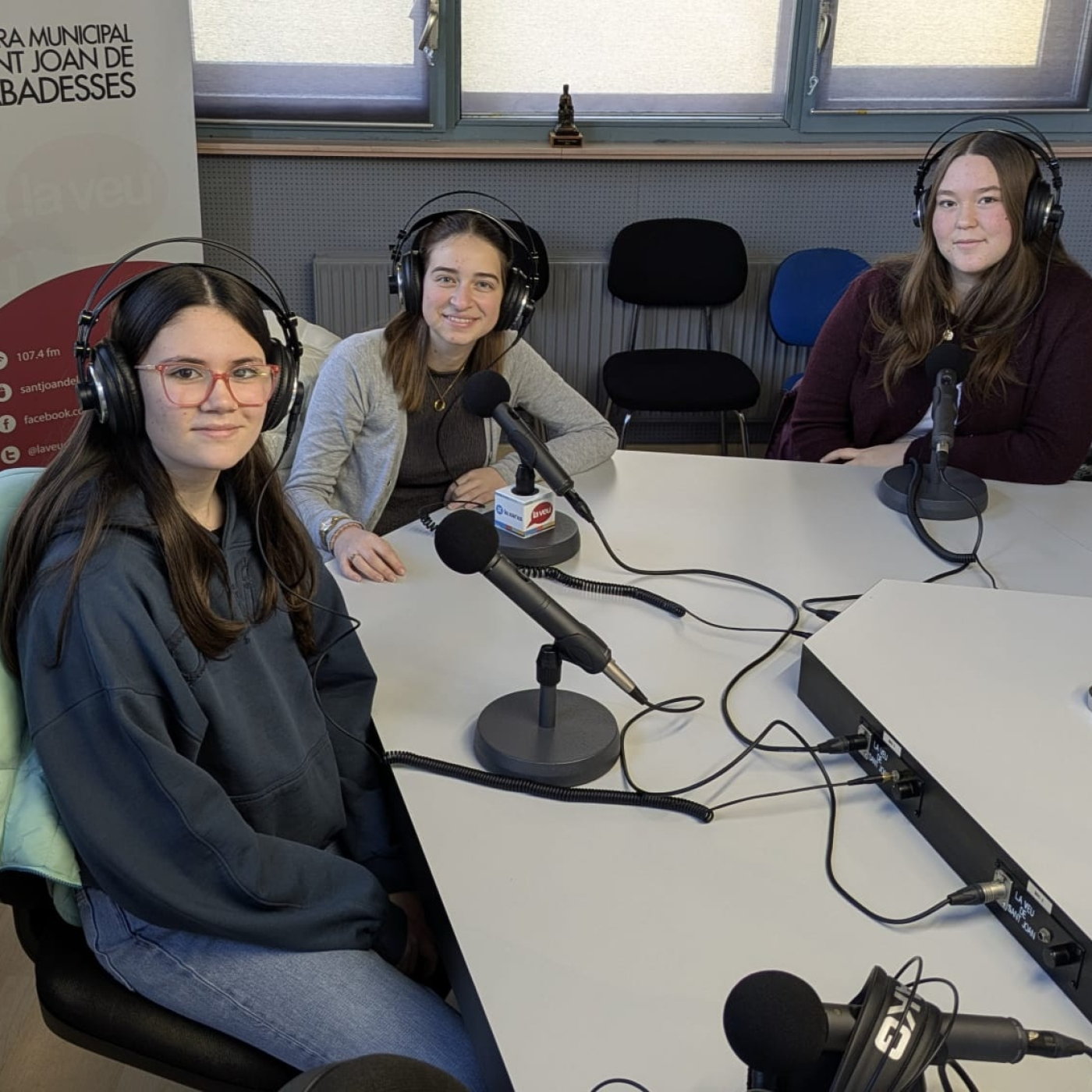 Alumnat de secundària ens explica com han fet educació física aquests mesos sense pavelló episode artwork