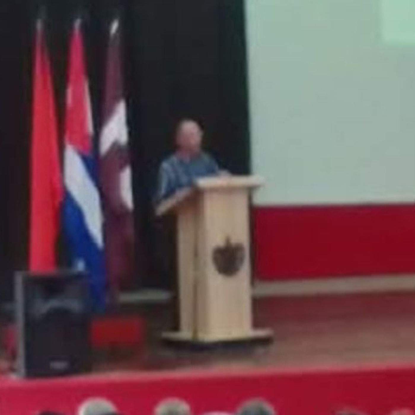 Núcleos del Partido en Las Tunas evalúan Programa de Gobierno Núcleos del Partido en Las Tunas evalúan Programa de Gobierno