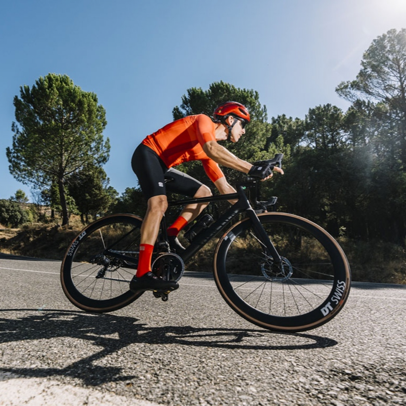 La Semana desde Festibike: Canyon Ultimate, Trek Domane, Fuel EX y "bonus track" con Antonio Ortiz episode artwork