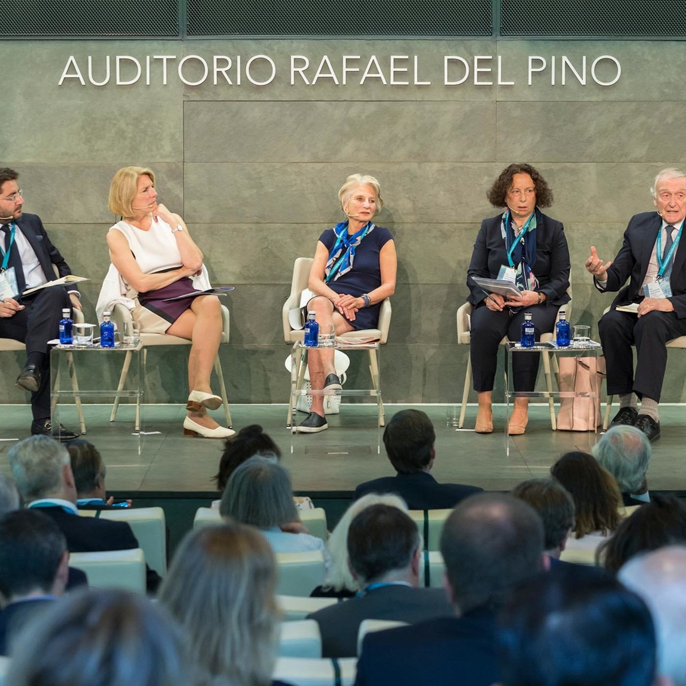 Diálogos y debates Fundación Rafael del Pino
