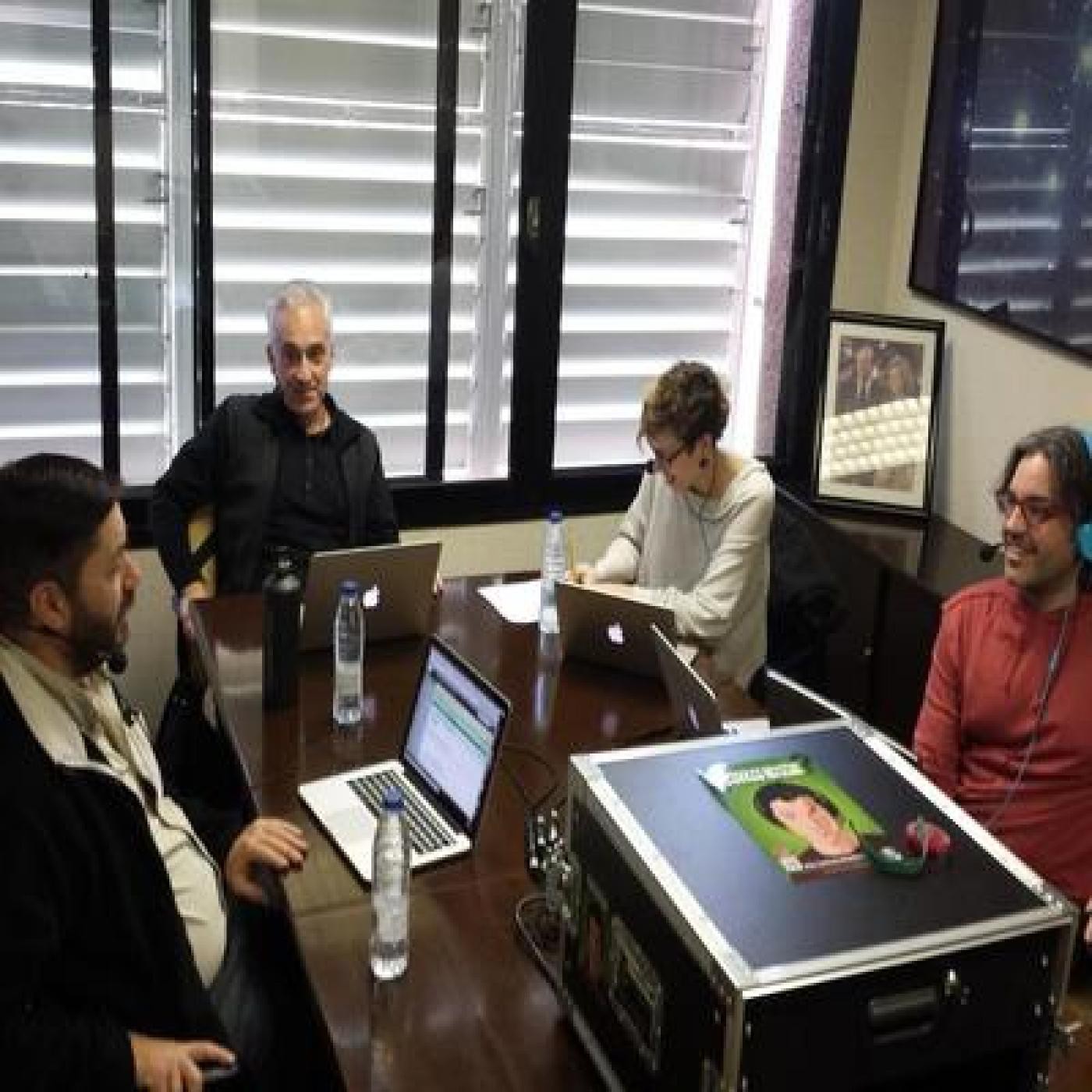 Ep48:El Misterio de la Materia Perdida; Misión: Evitar el Apocalipsis; Buscando Planet 9 en Saturno; Neutrinos Estériles