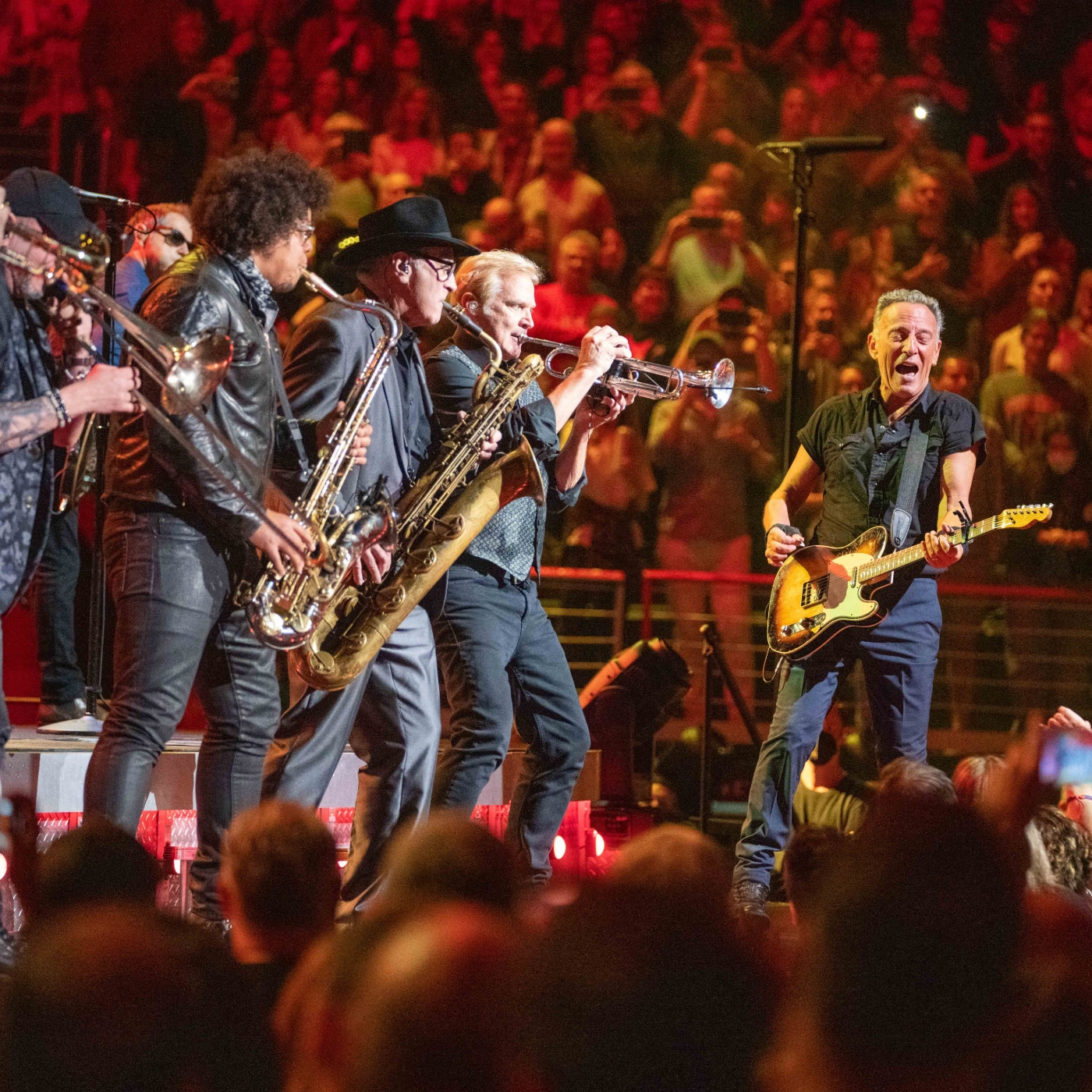Els Fans de Bruce Springsteen Cap-111 (Chronicles Boston, Buffalo y Greensboro) episode artwork