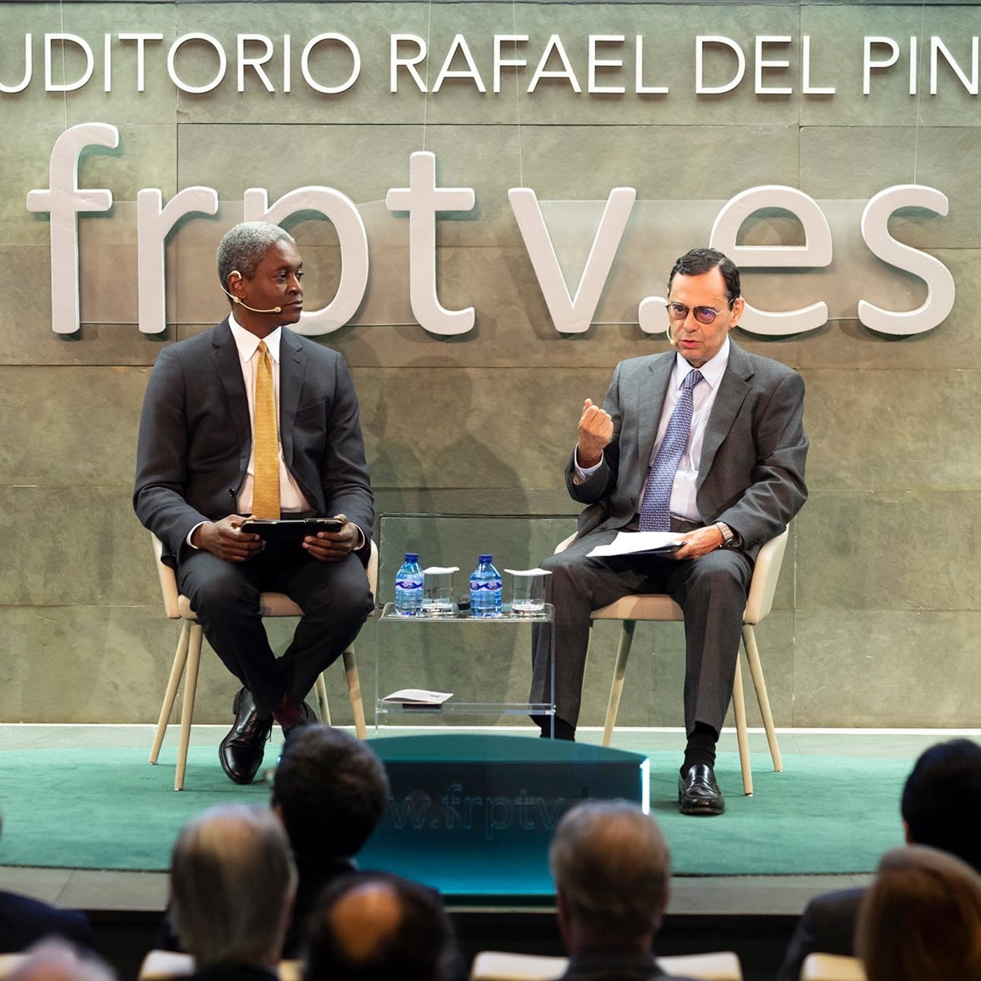Diálogos y debates Fundación Rafael del Pino