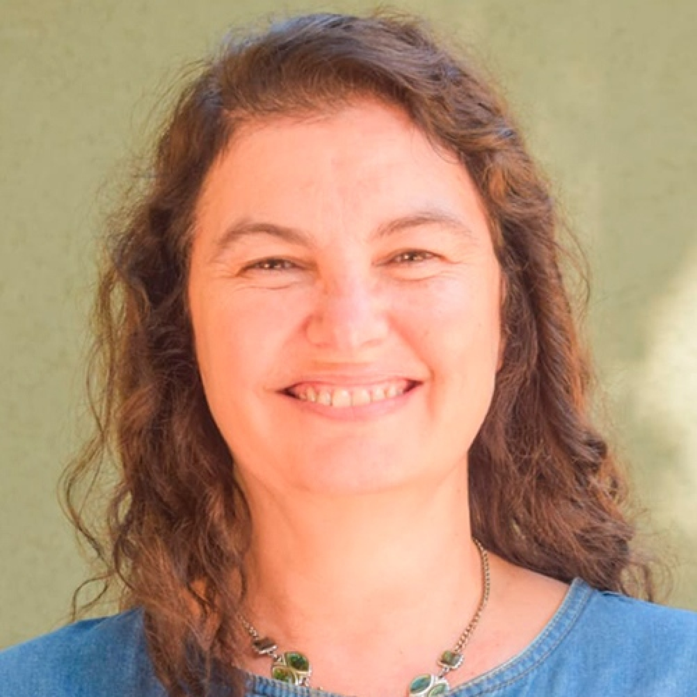 Estudio 2 - FM 105.9