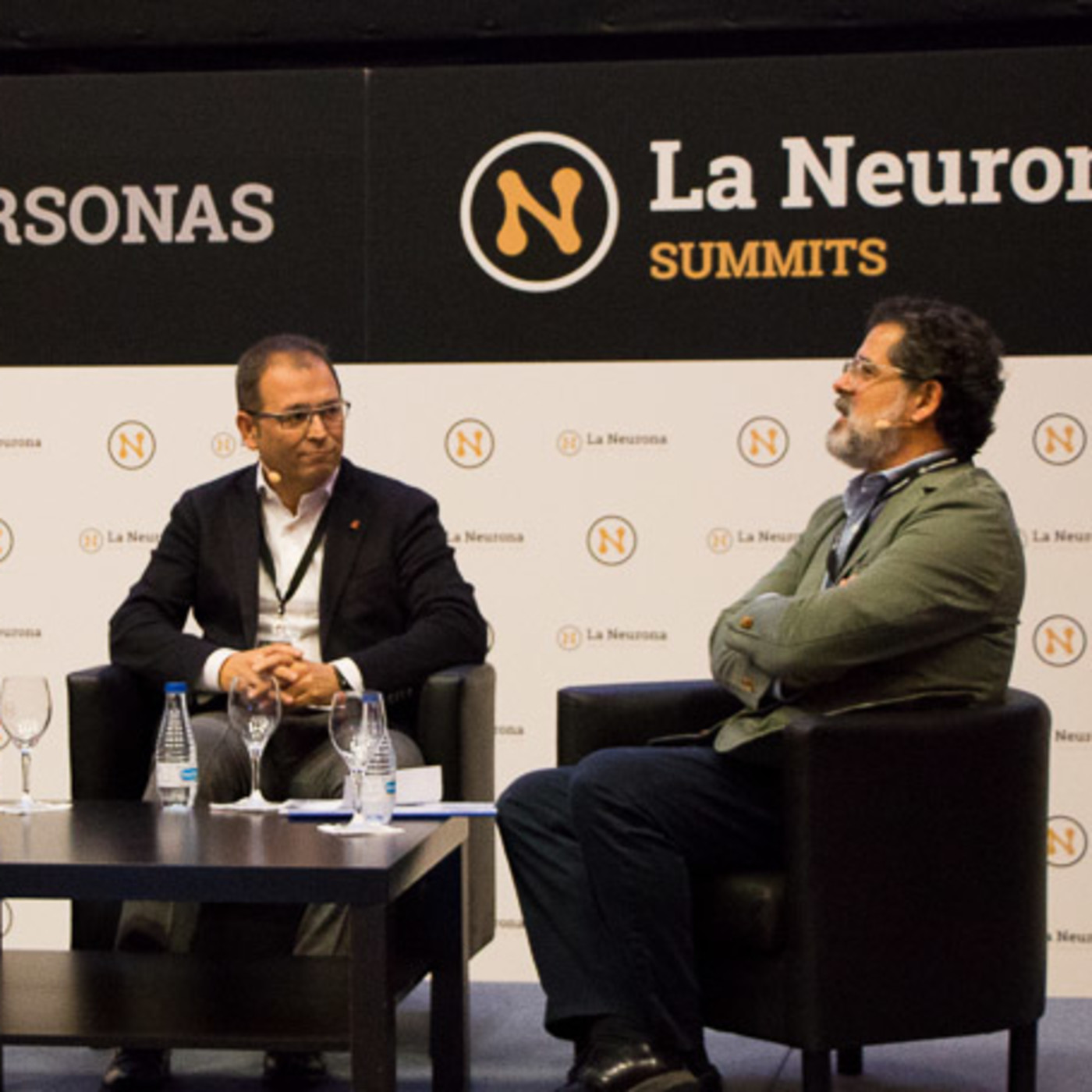 LA NEURONA SUMMITS