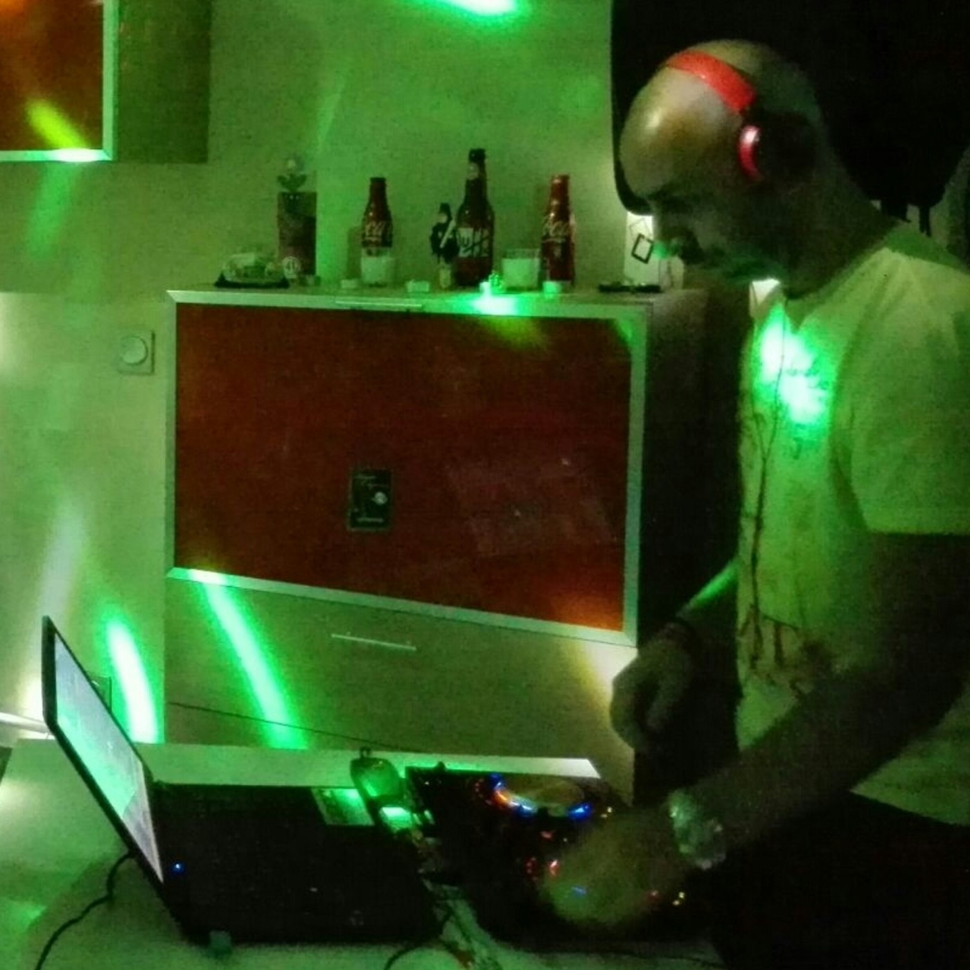 Dj_Samos
