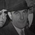 Victor Lustig, el hombre que vendió la Torre Eiffel y engañó a Al Capone.