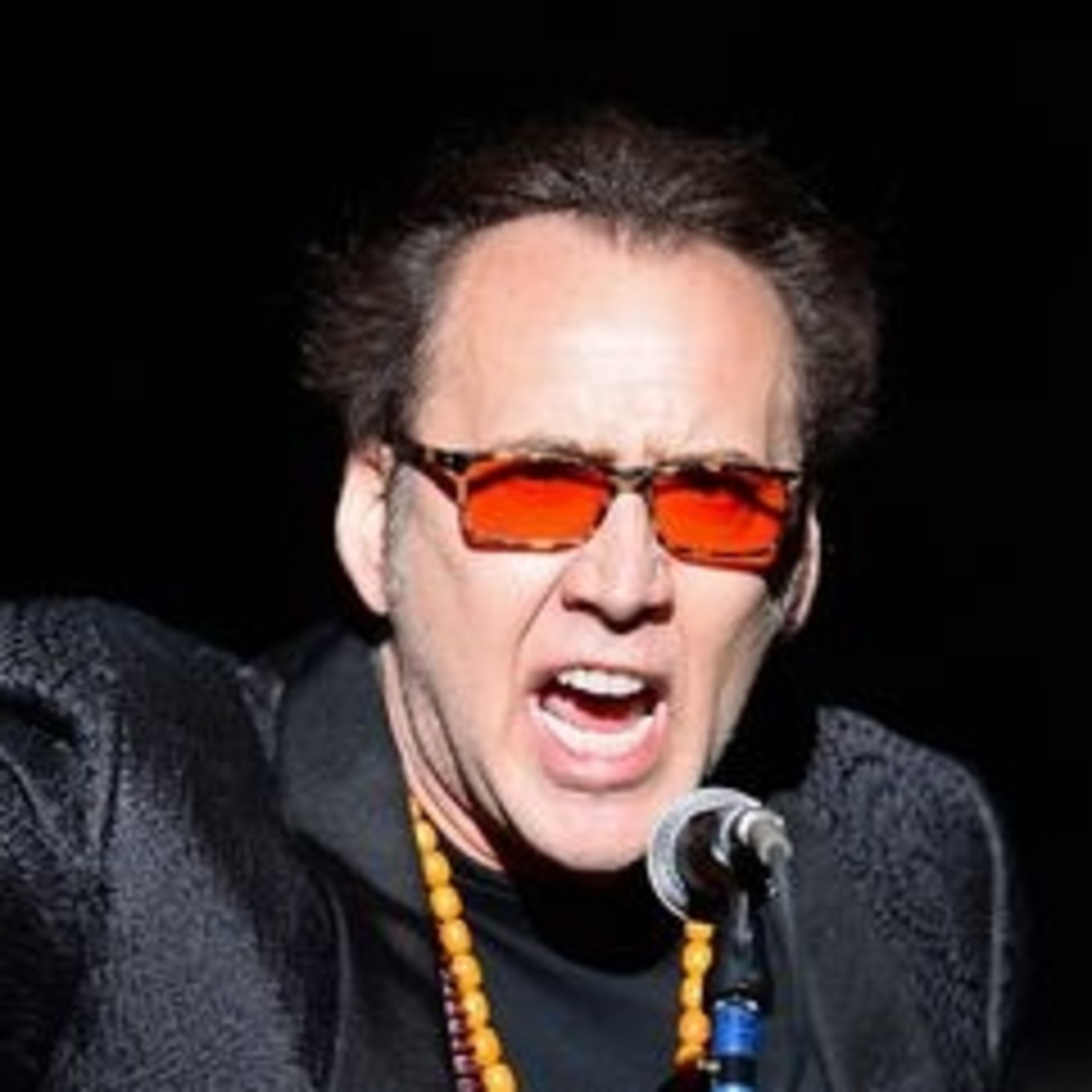 El flequillo de Nicolas Cage