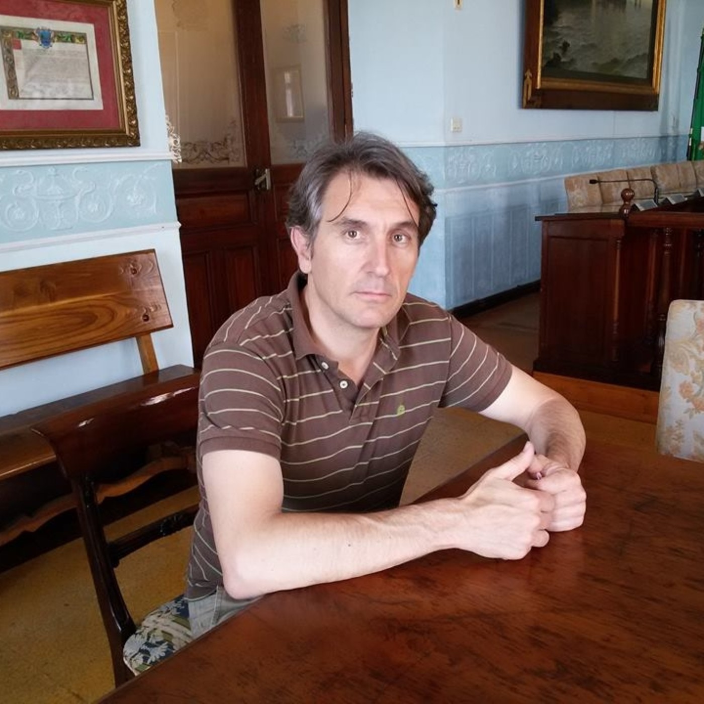Eduardo Amor habla sobre la Autoescala de Bomberos episode artwork