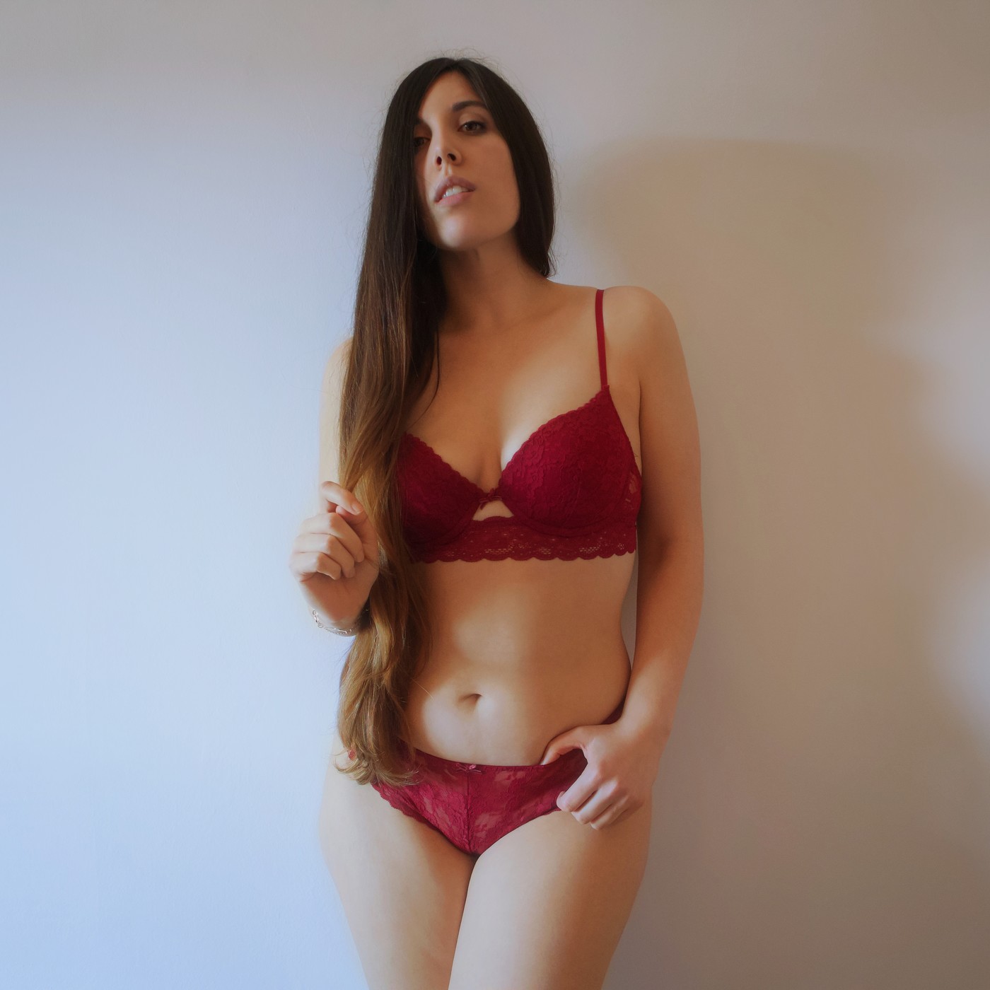 Trío con mi mejor amiga y su novio * Gemidos Ahogados - via Podcast Addict.