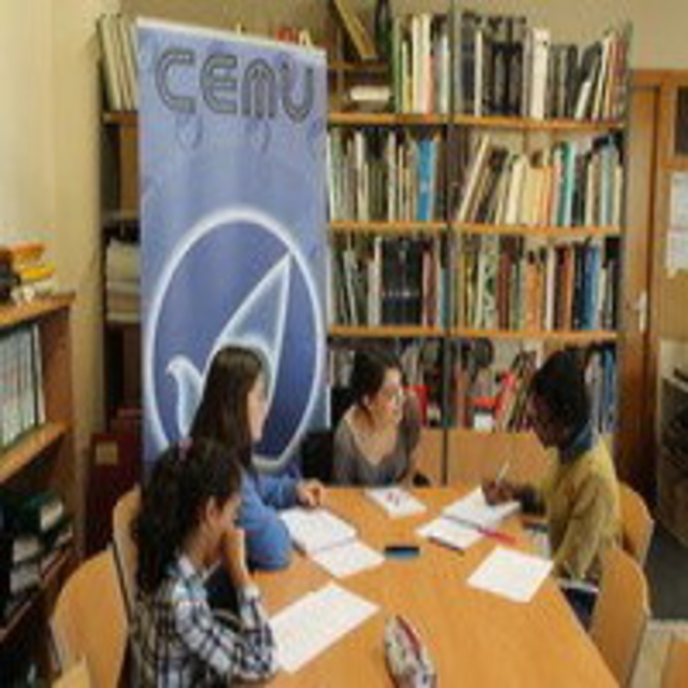 Entrevista a Claudia Traisac, actriz episode artwork