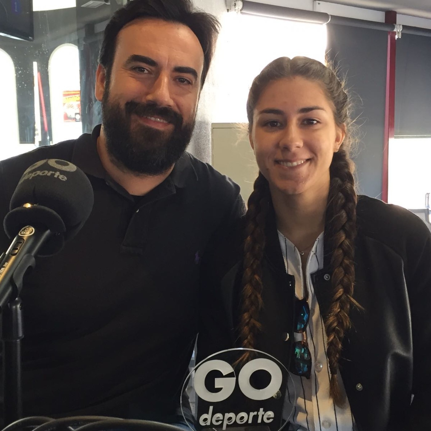 Go Deporte Radio desde Cervecería Restaurante Ideal con Sara Hernández, jugadora de CD Urci Almería (24-03-2017) episode artwork