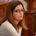 ESTHER GONZÁLEZ: "PABLO IGLESIAS QUIERE CERRAR UN PACTO POR EL CAMBIO"