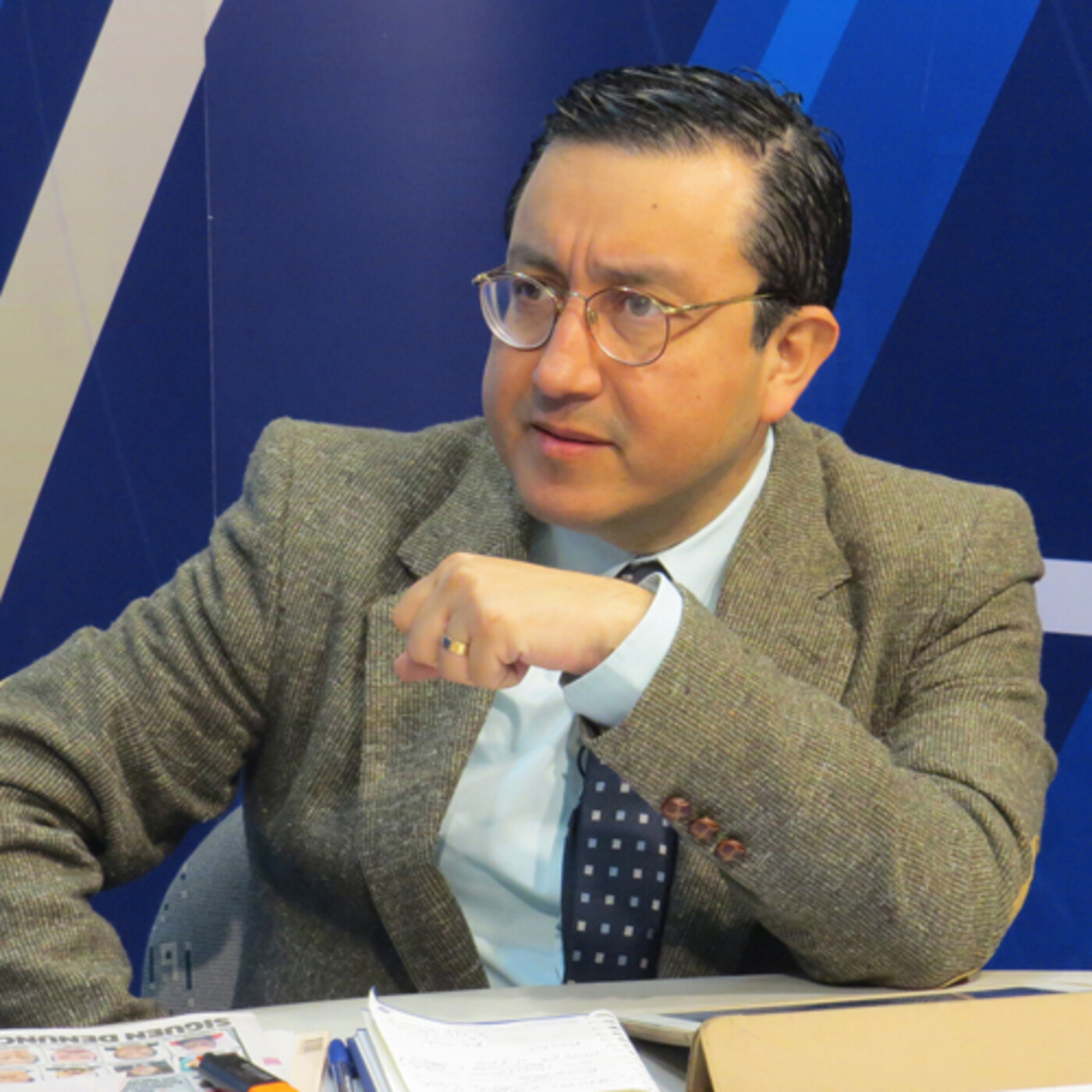 Glatzer Tuesta – Editorial 22 de noviembre de 2021 episode artwork