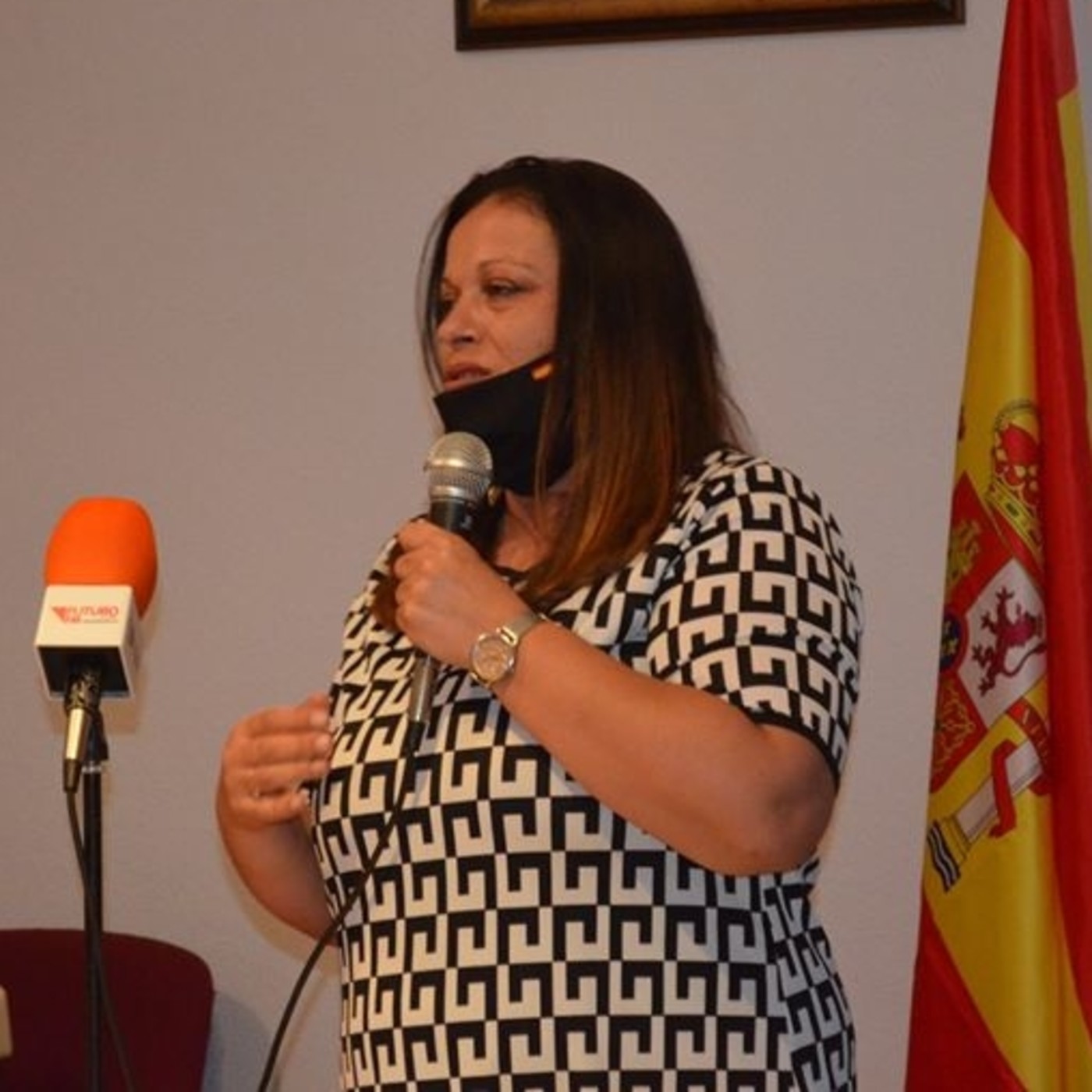 Entrevista Eva Aguilar Chaves, alcaldesa de Cabezamesada sobre el acto de posesión episode artwork