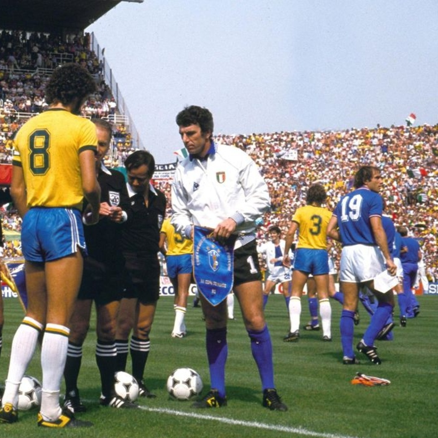 Una Historia alternativa y simultánea de Barcelona: 1982 episode artwork