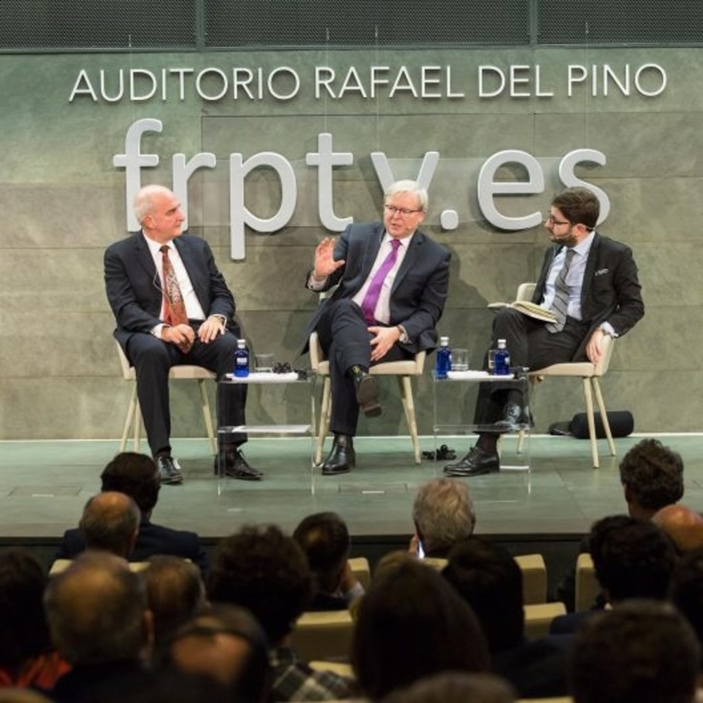 Diálogos y debates Fundación Rafael del Pino
