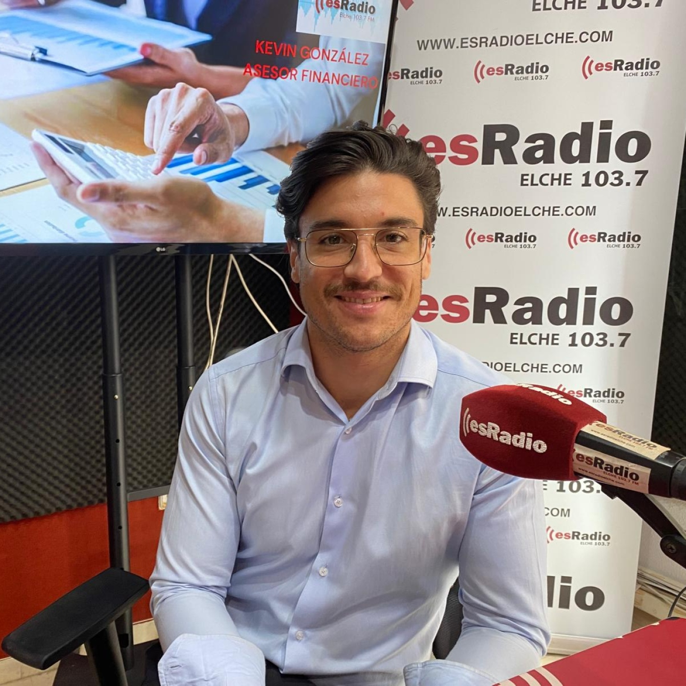 "Ni el ladrillo ni las criptomonedas son activos seguros para el inversor que se está iniciando". episode artwork