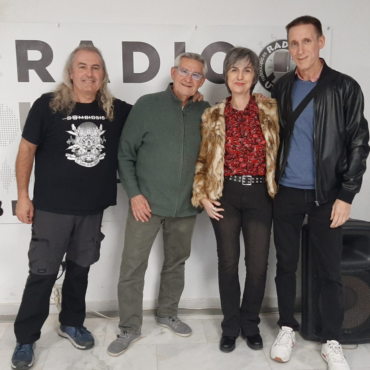 Entrevista a CARMEN LETÓN (Escritora) episode artwork