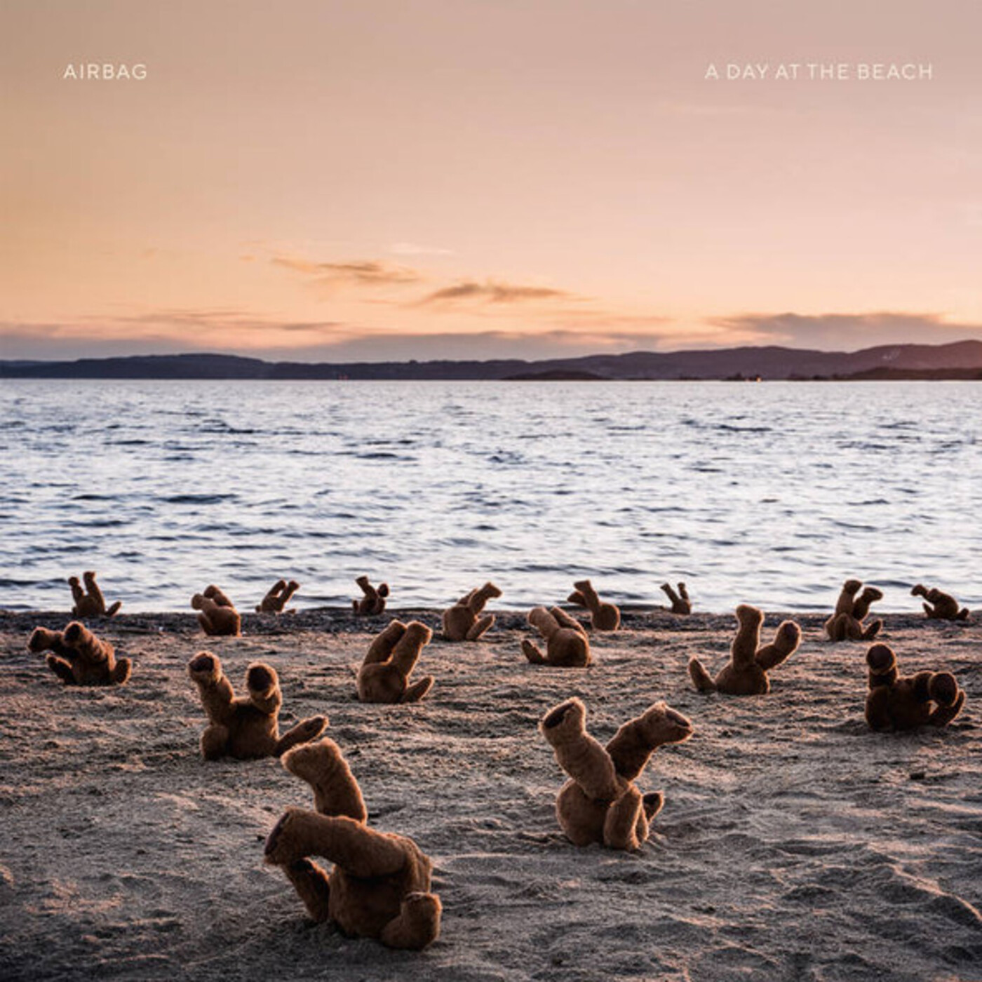 389 - Airbag – A Day At The Beach (2020) episode artwork