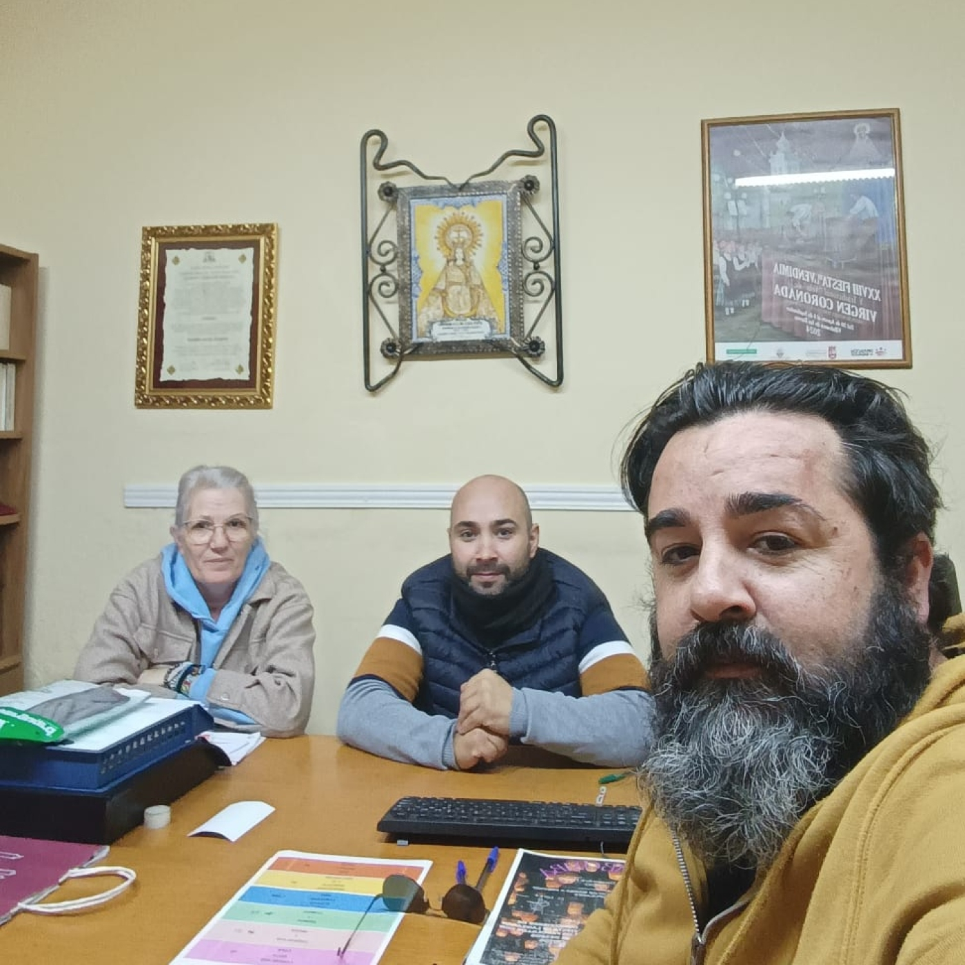 Entrevista a Asociación de Vecinos Virgen Coronada episode artwork