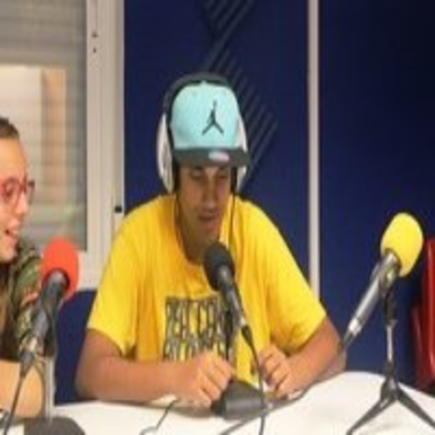 Tu Voz en el Aire