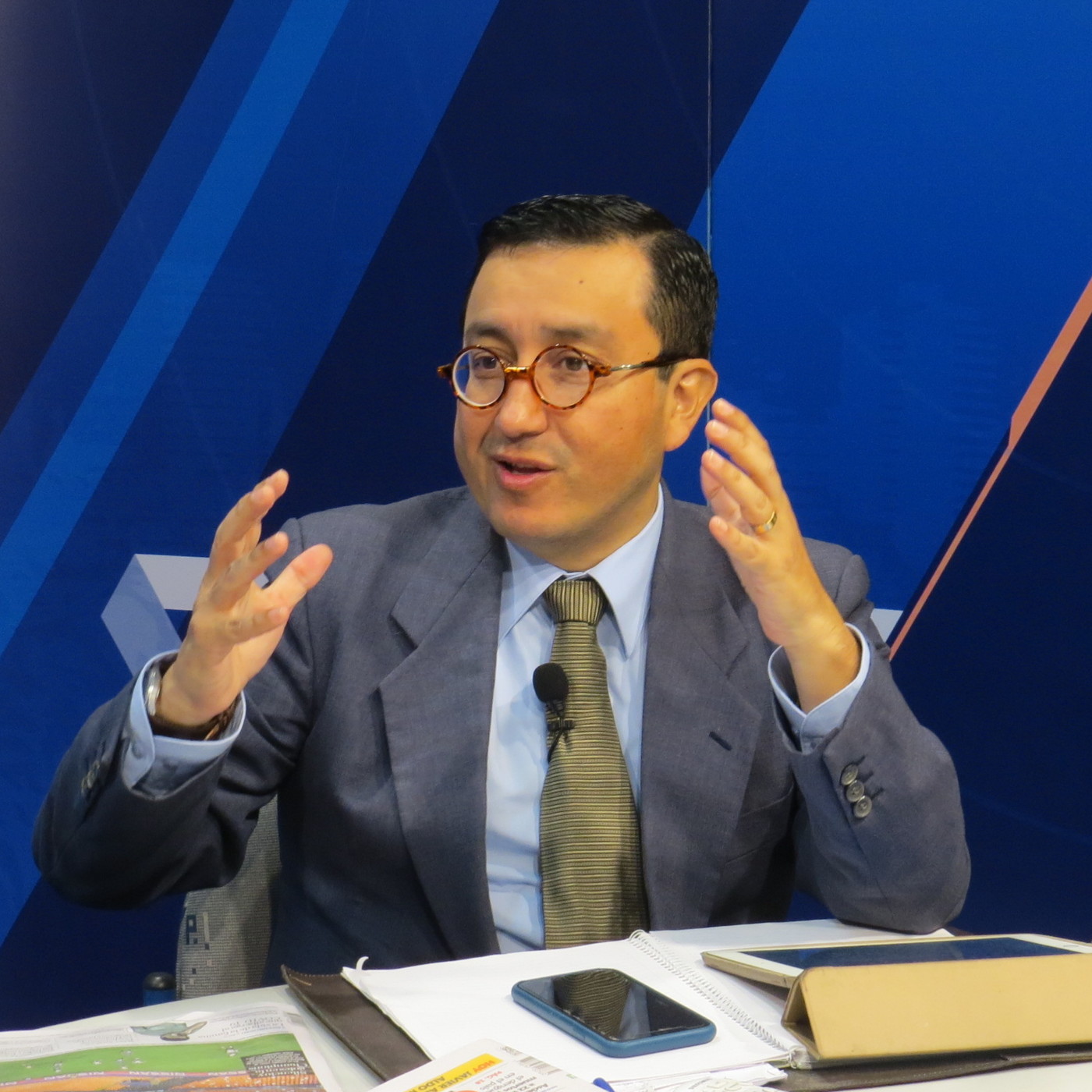 Glatzer Tuesta – Editorial 29 de abril del 2020 episode artwork