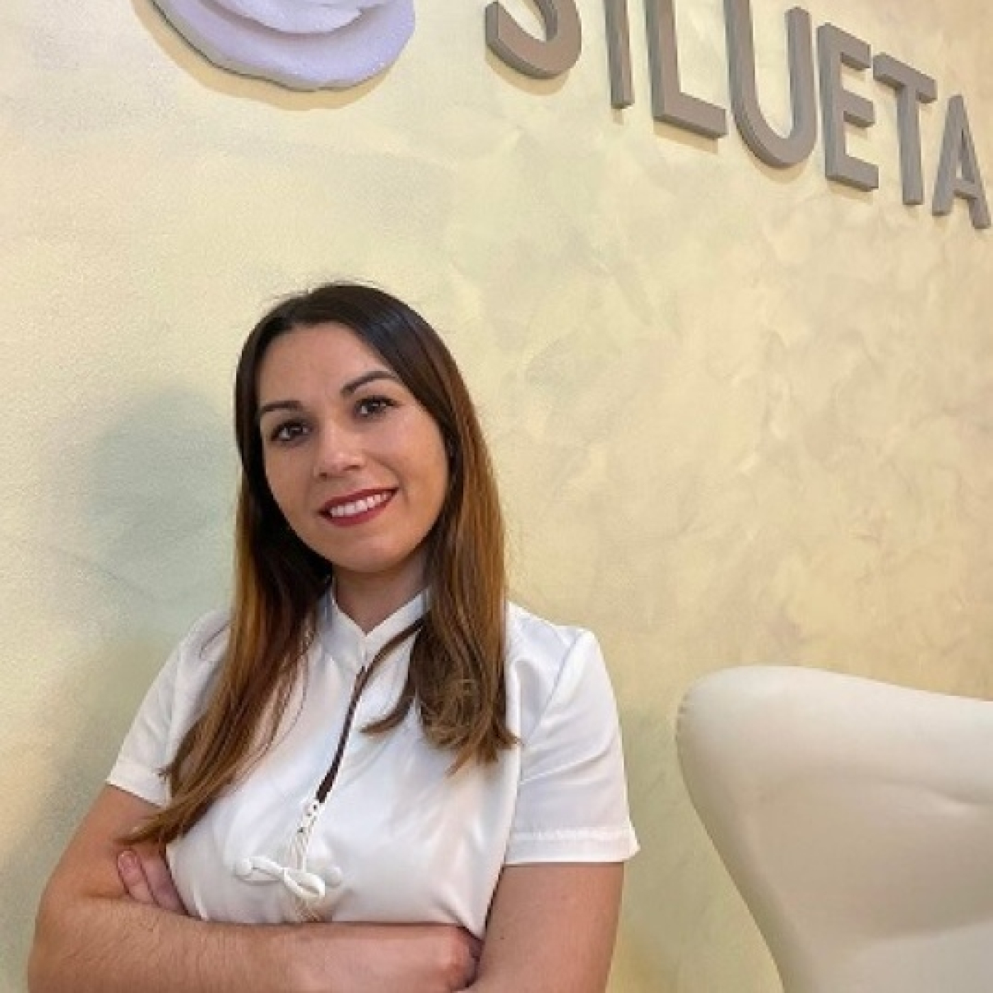 LM Tu Silueta en las ondas
