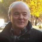 Yamil Cuéllar lee microrrelatos de Javier Ximens